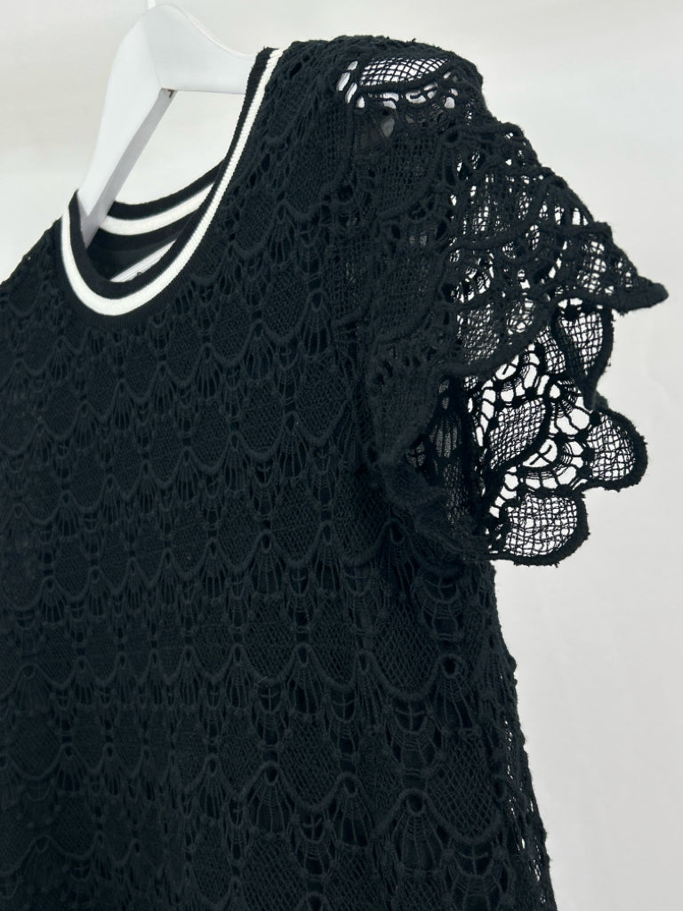 AVEC LES FILLES Size S Black Women's Top