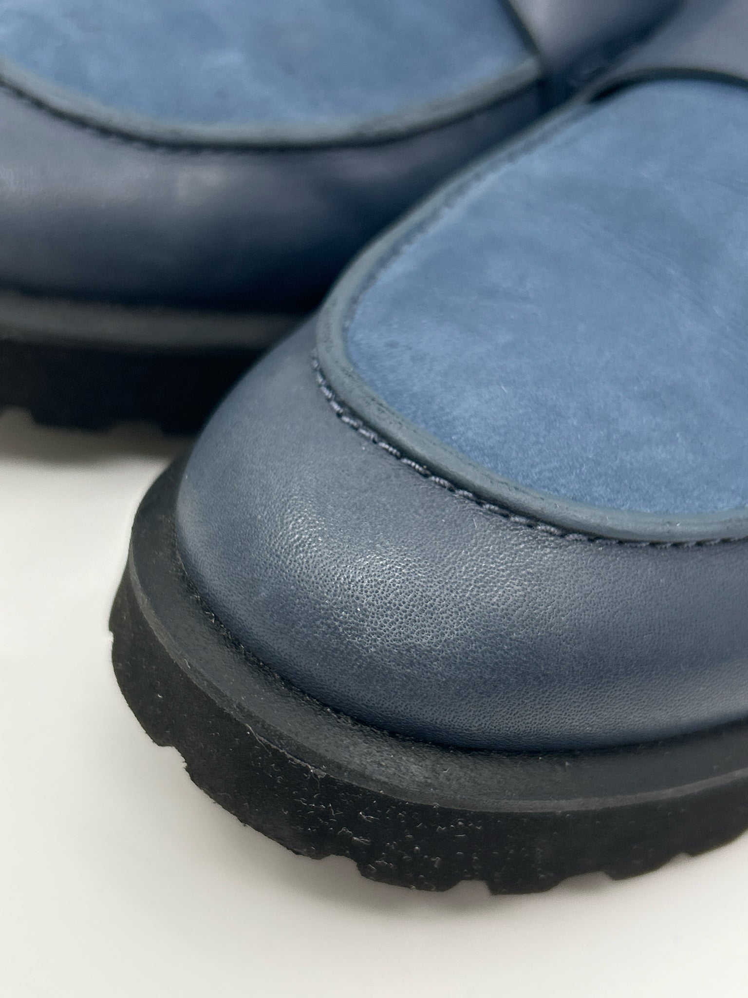 COLE HAAN Size 8B Blue Women Loafer