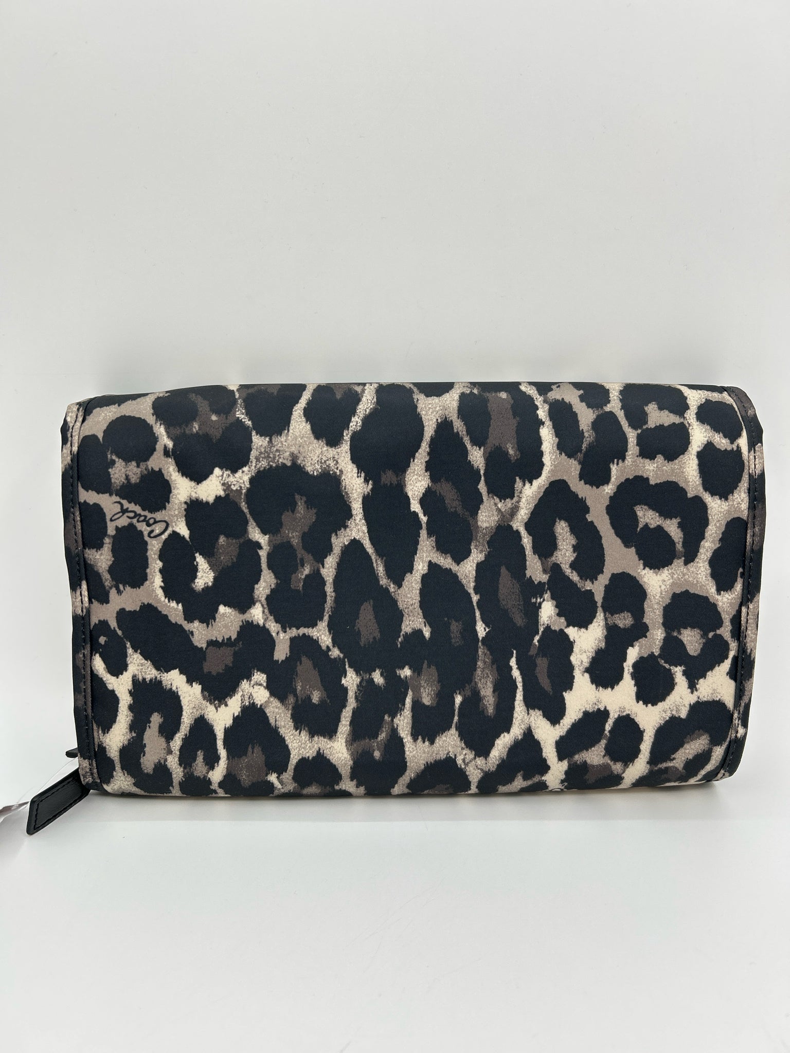 COACH BEIGE AND BLACK NWT Toiletry Kit