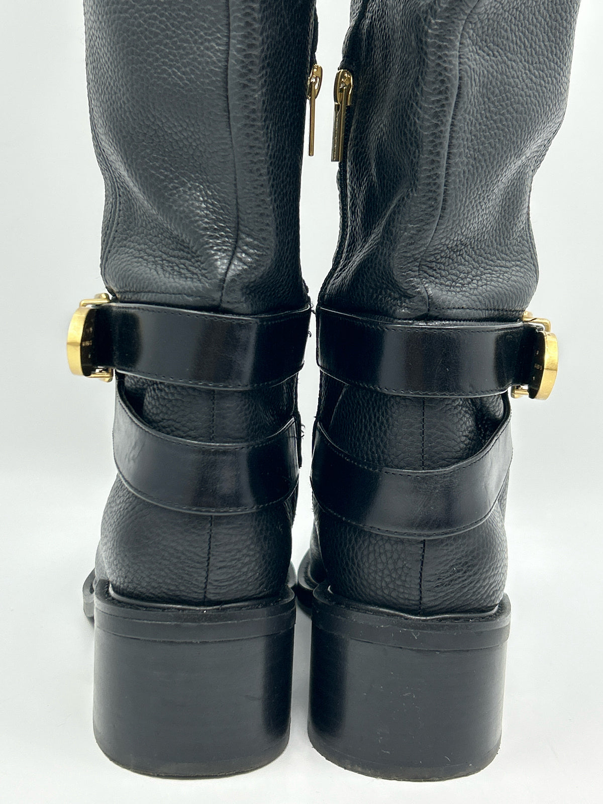 VINCE CAMUTO Size 9M Black Women Boots