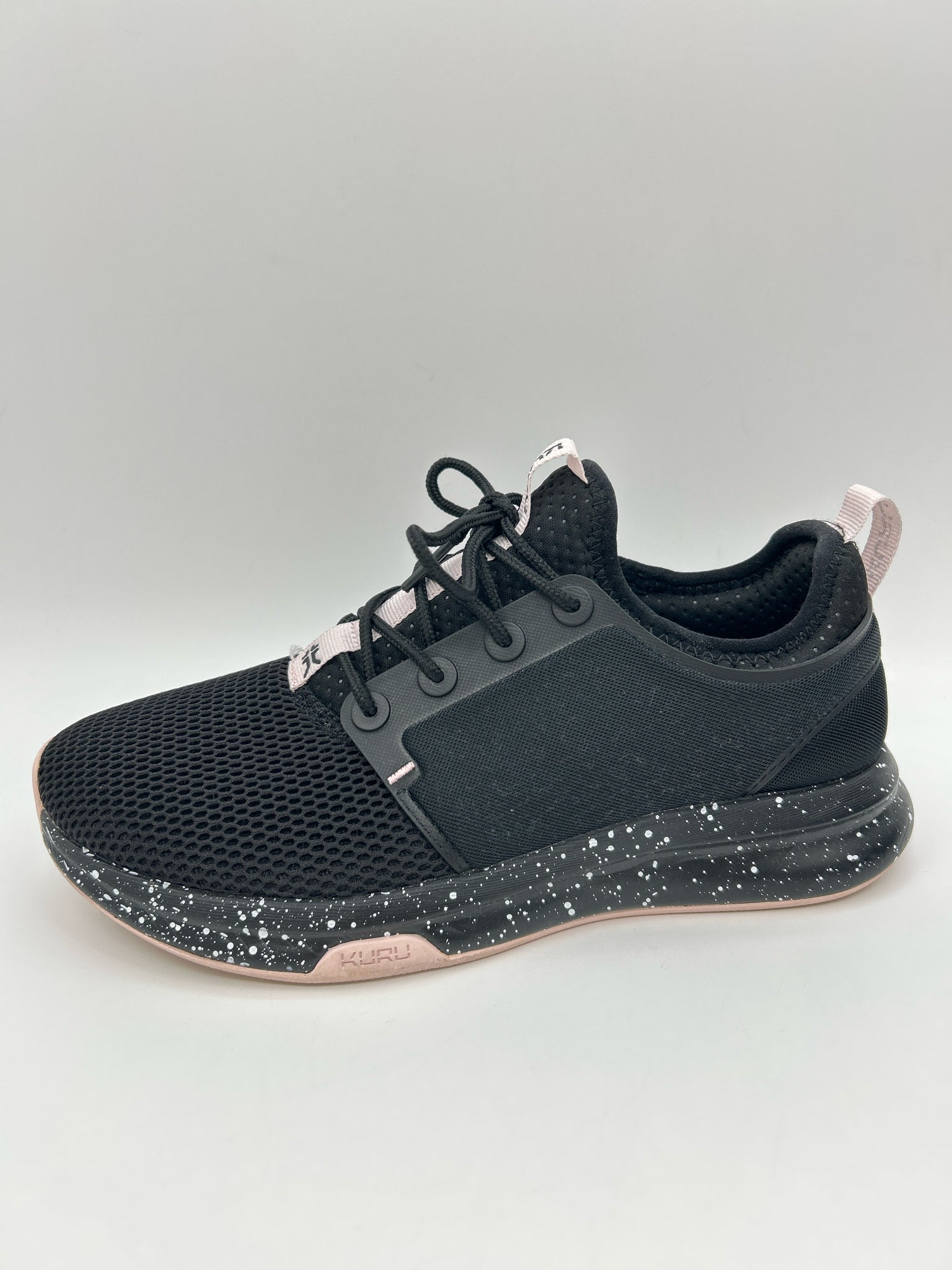 KURU Size 8M Black Women Sneakers