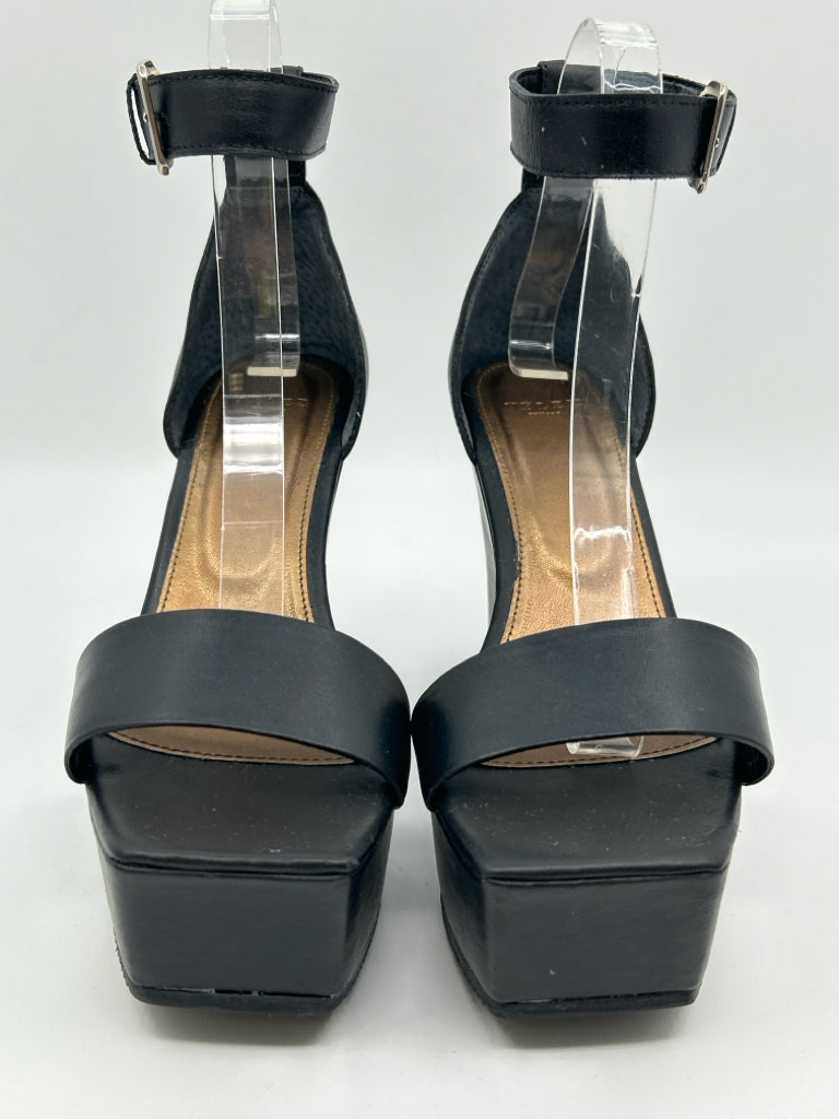 Velez Women Size 37 Black Sandal