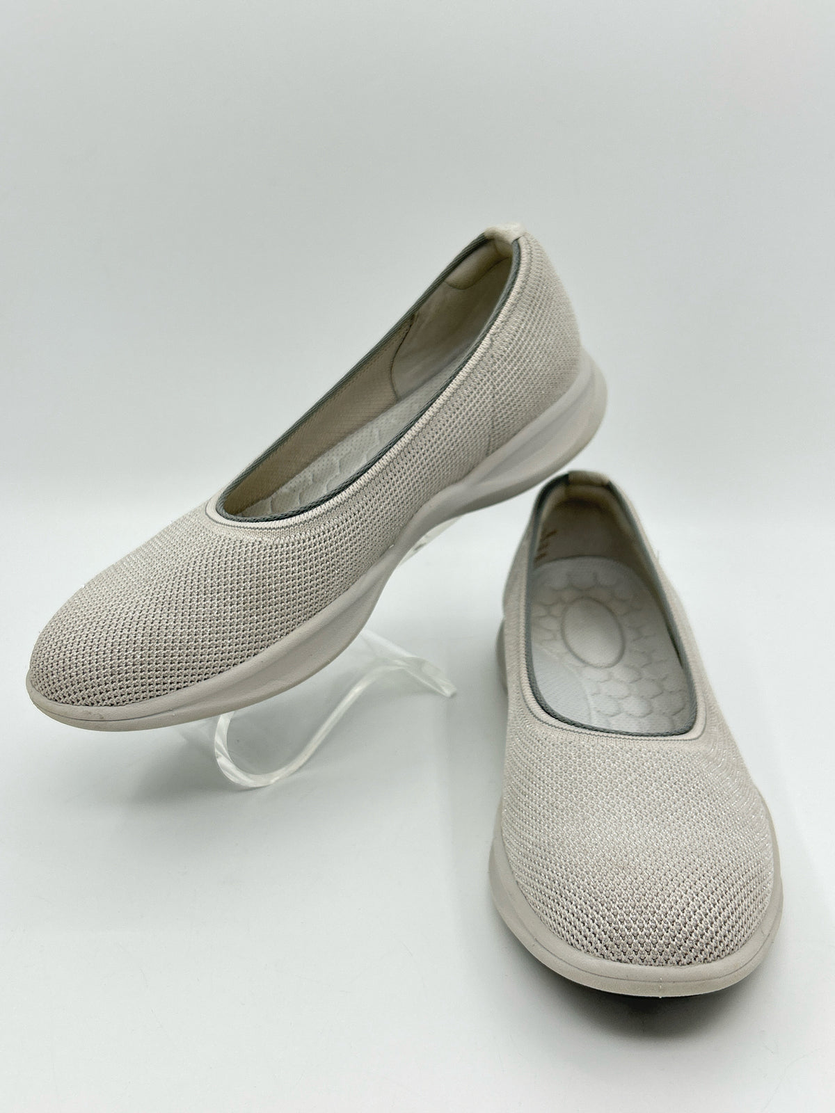 VIVAIA Size 8.5 Gray Women Sneakers