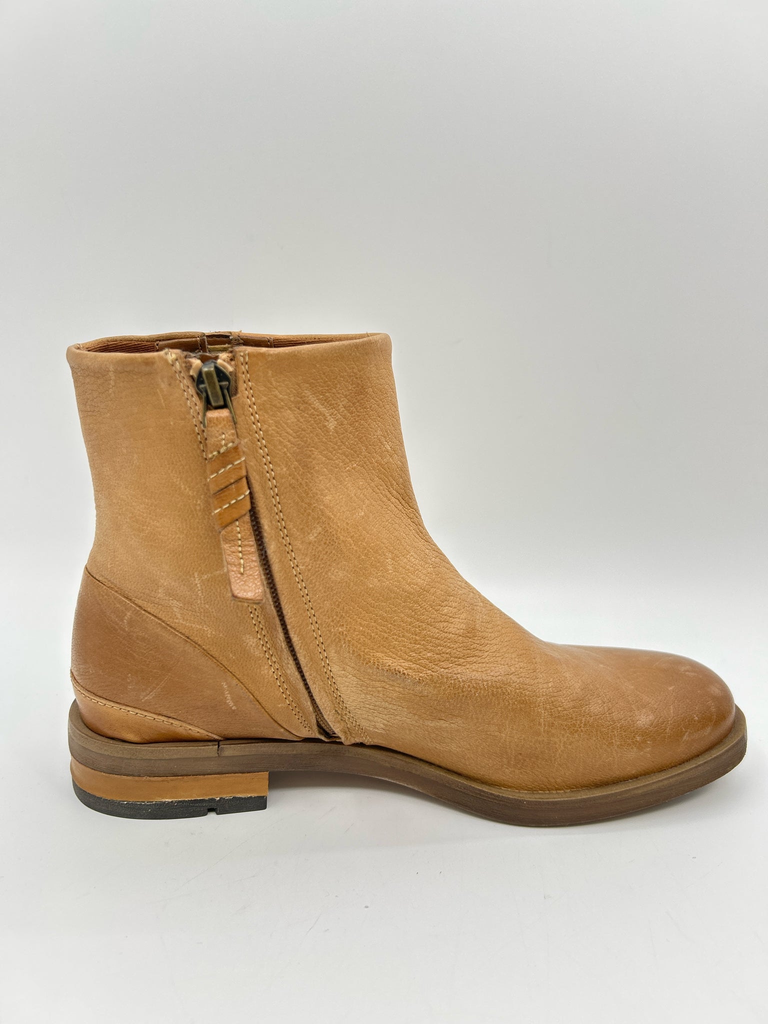 FRANCO SARTO Size 7M Tan Women Boots
