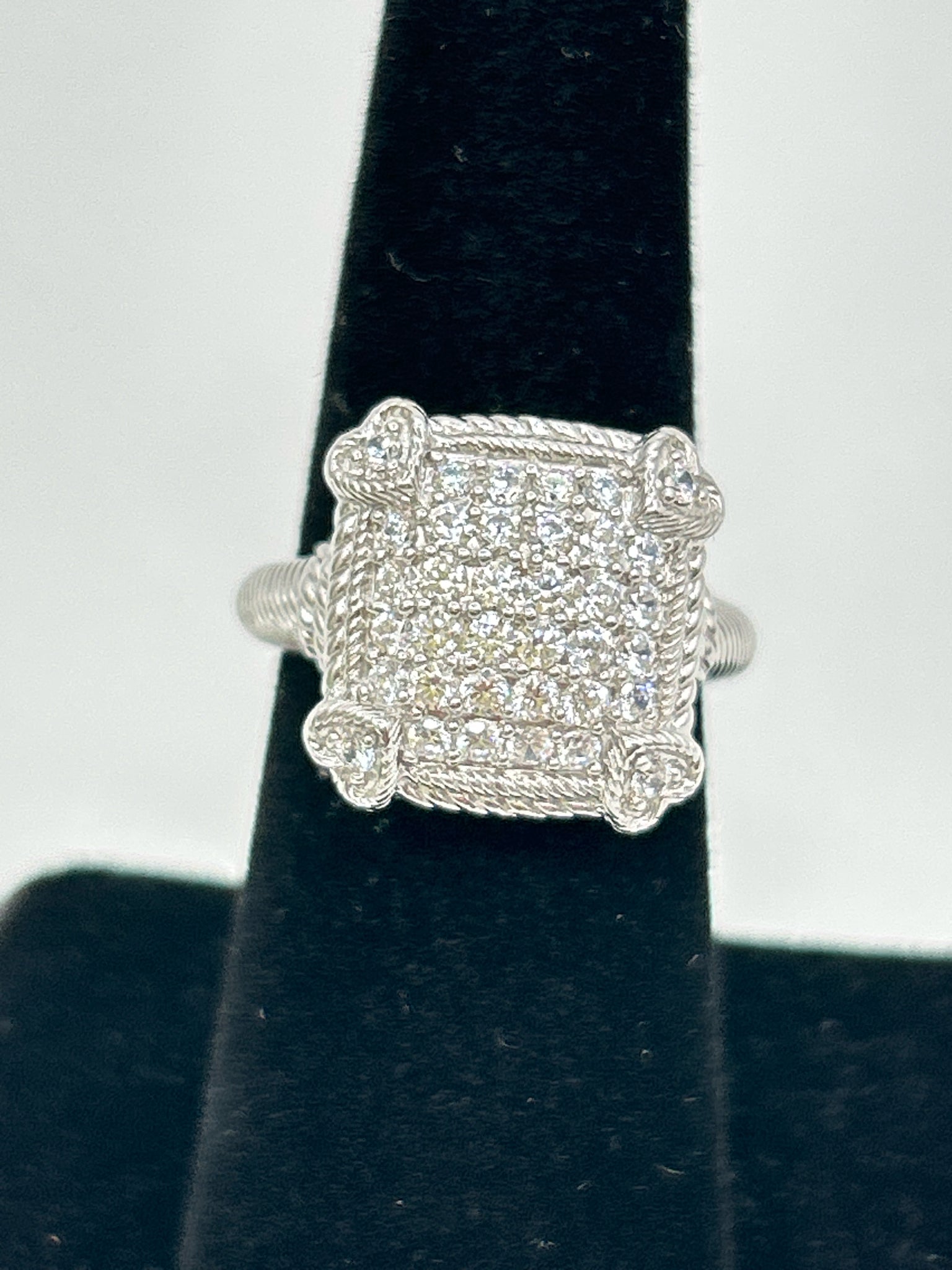 JUDITH RIPKA sterling silver Size 6 Ring
