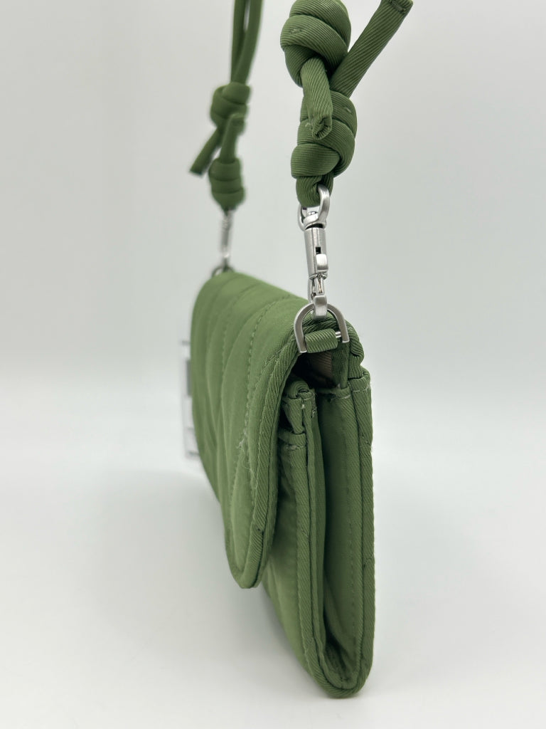 VERA BRADLEY NWT Green Women's Purse