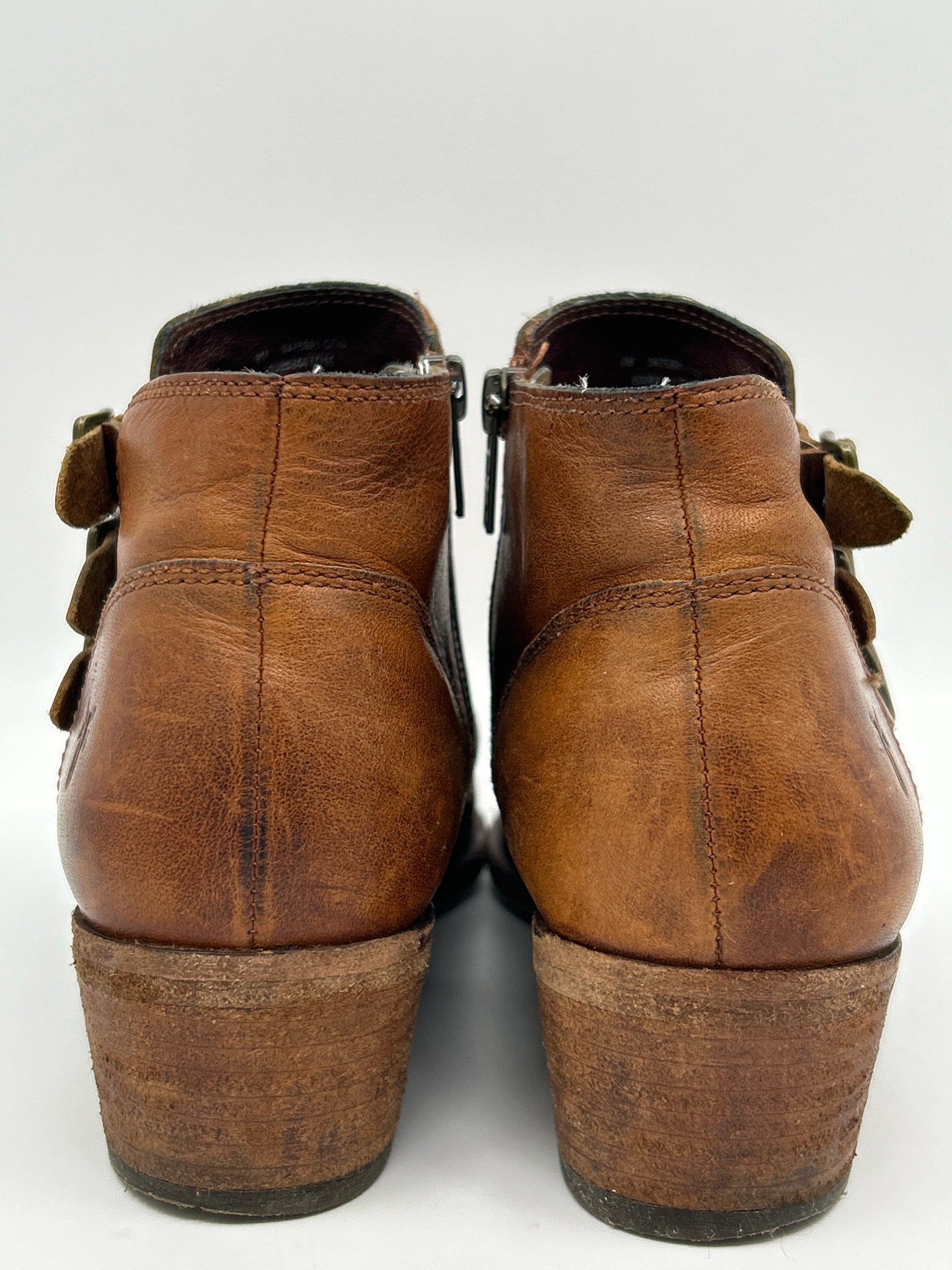 FRYE Size 9M Tan Women Booties