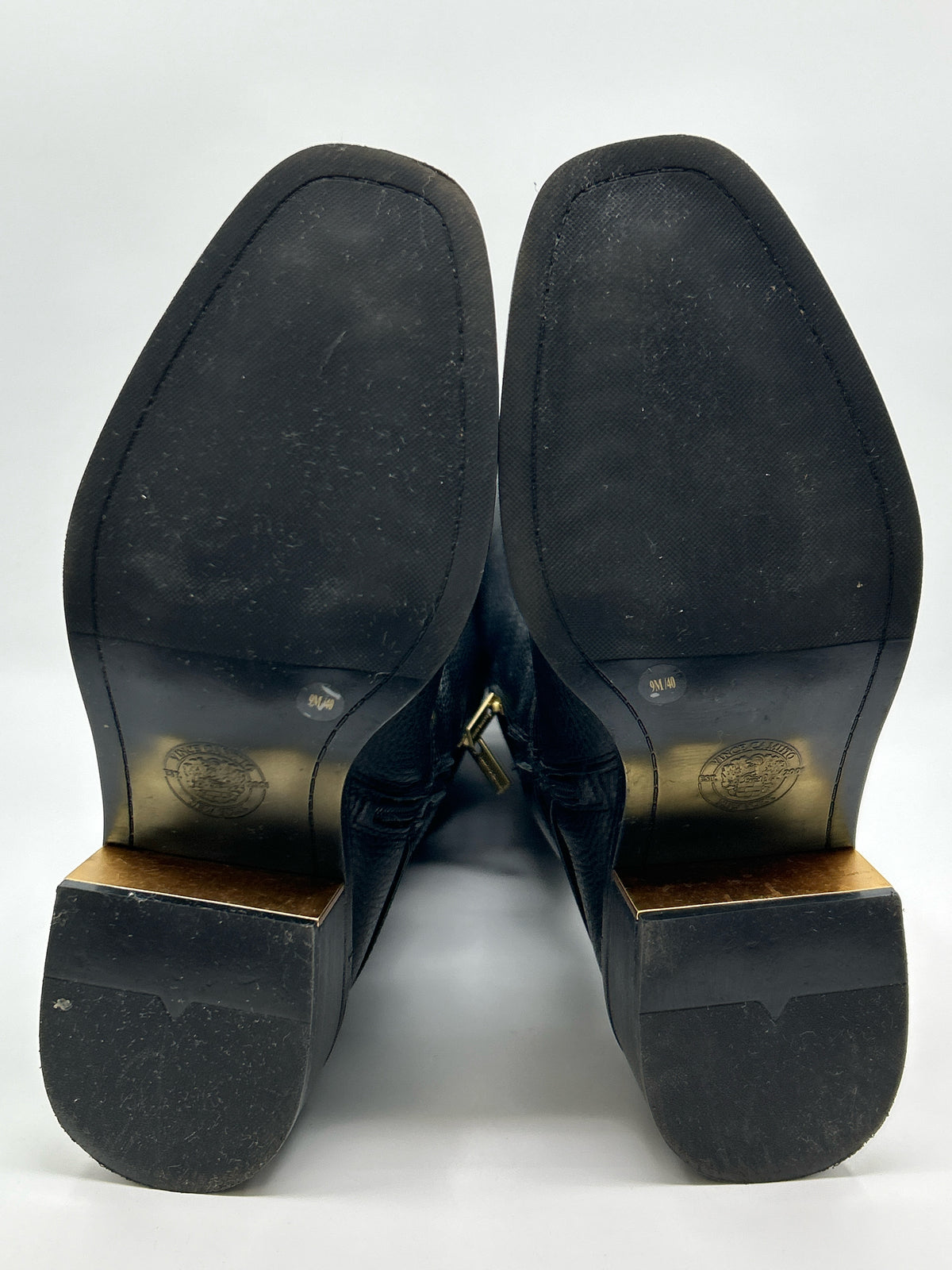 VINCE CAMUTO Size 9M Black Women Boots