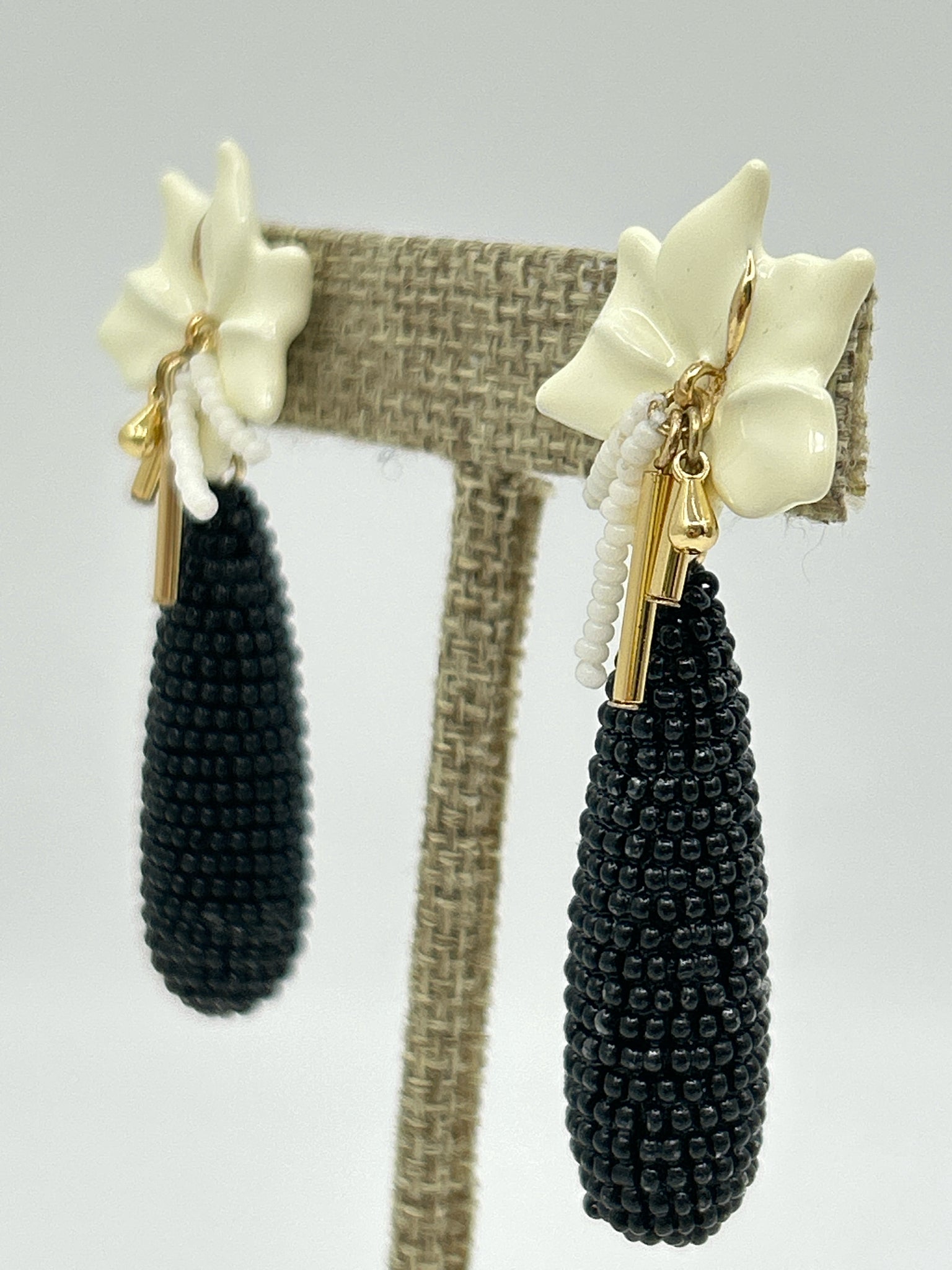 STELLA & DOT black and cream Earrings