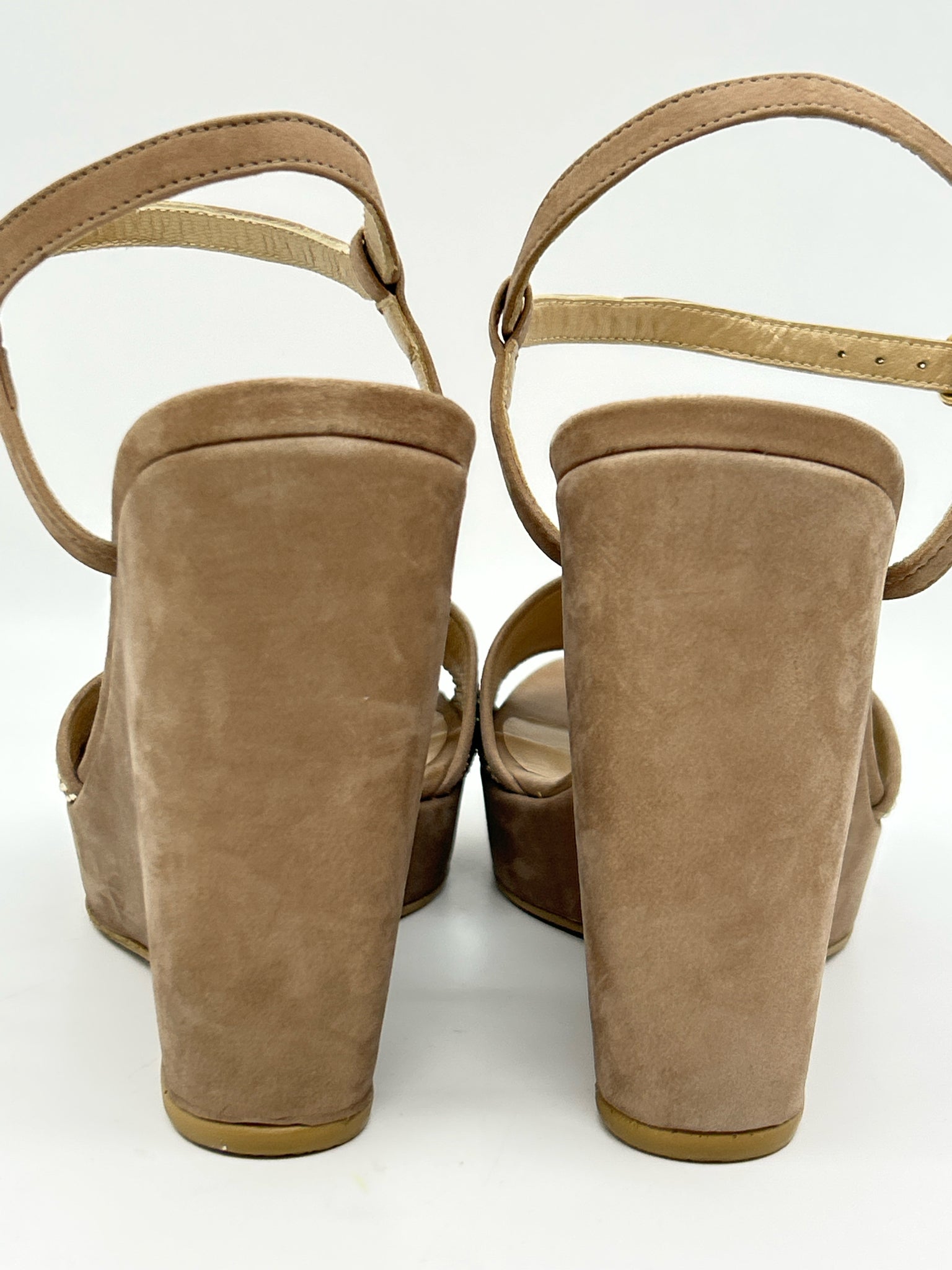 STUART WEITZMAN Size 9M Taupe Women Sandal