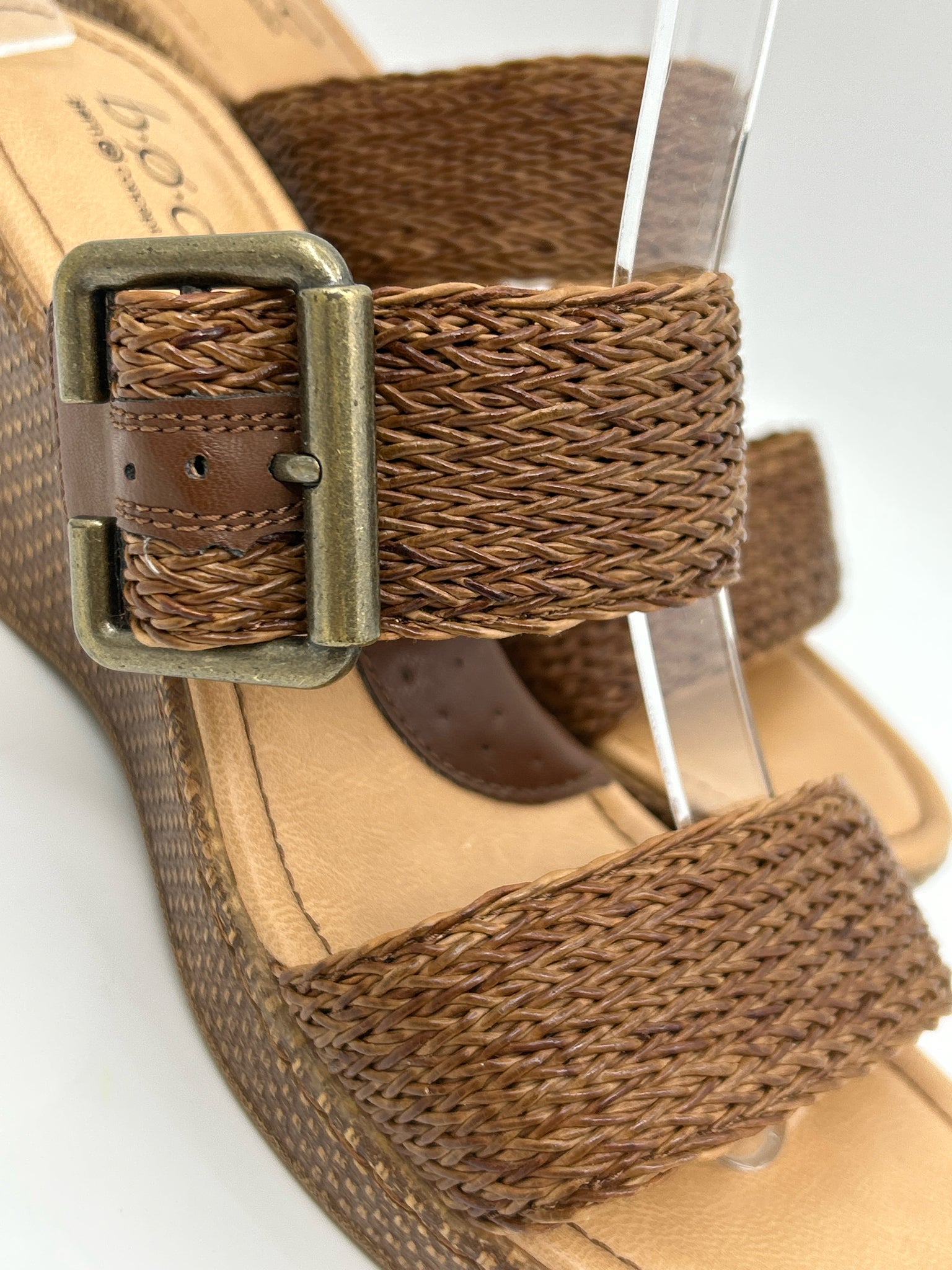 BORN CONCEPT Size 10M Brown Women Sandal