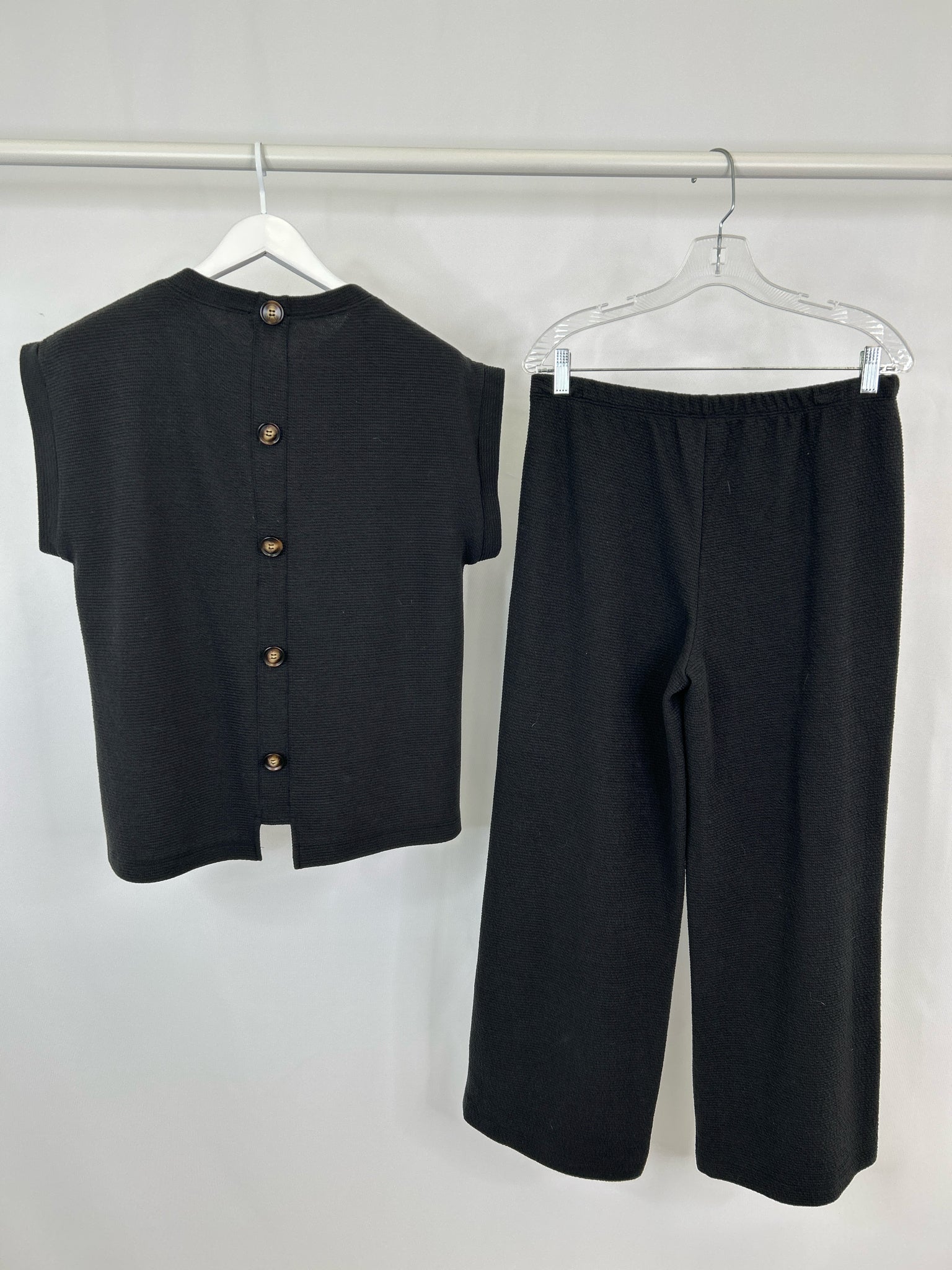 CHENAULT Size L Black Women 2-Piece w/pants
