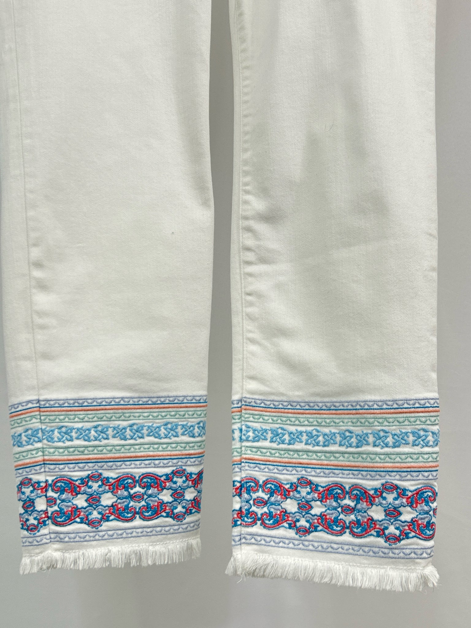 CHICO'S Size 10R White Women Jegging