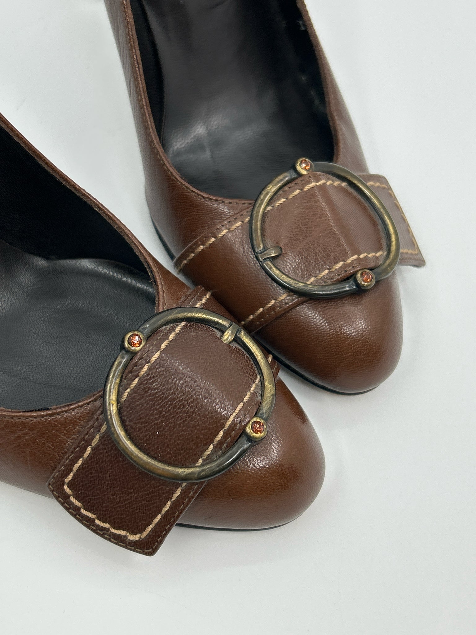 STUART WEITZMAN Size 6M Brown Women Pumps