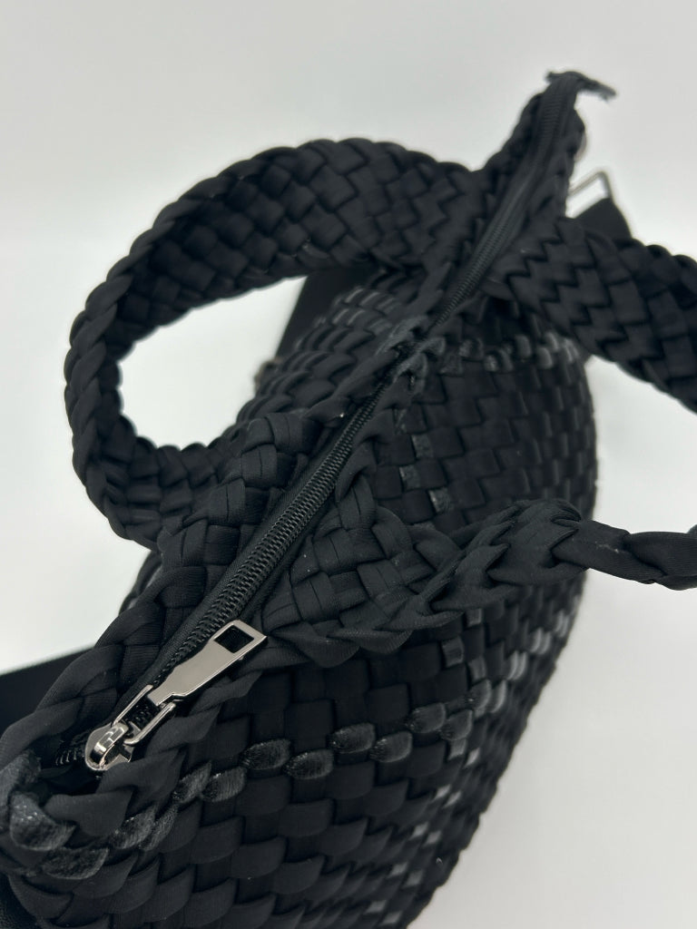 HAUTE SHORE Black Purse