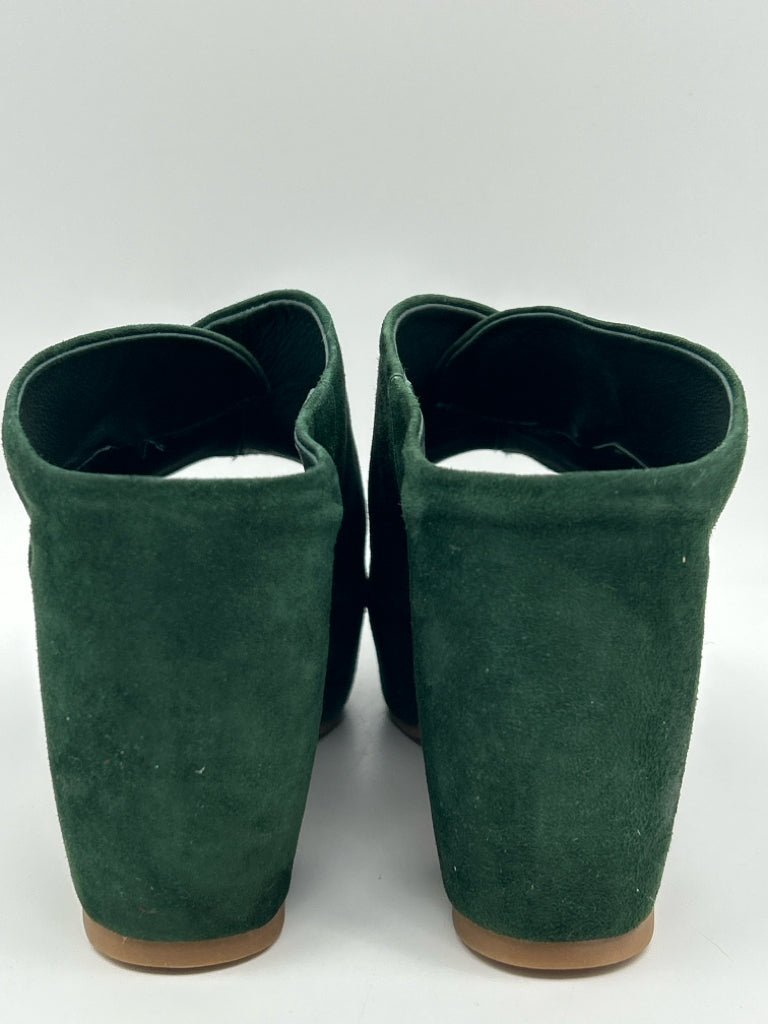 ANTELOPE Size 36 Emerald Women's Sandal