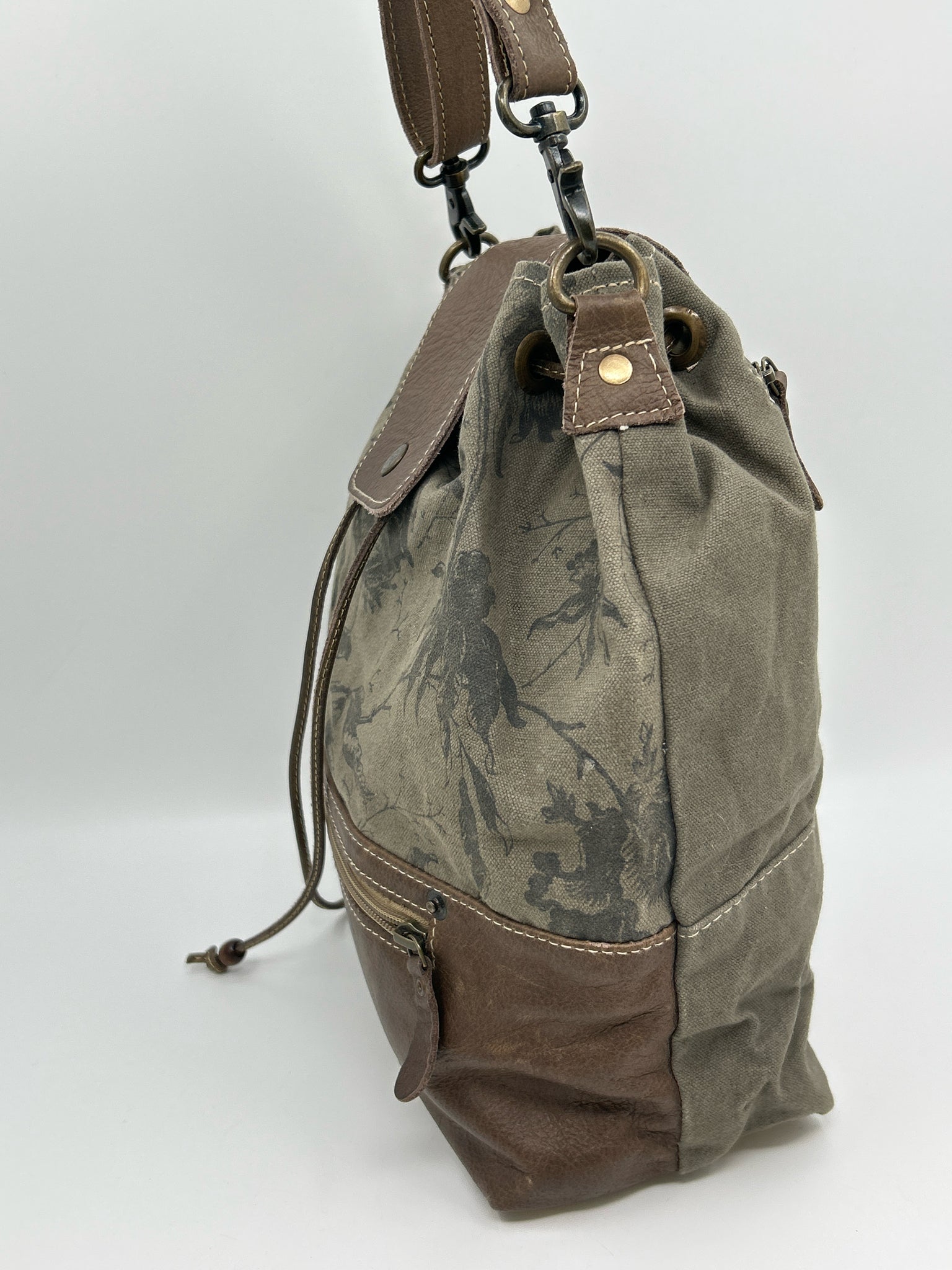 MYRA BAG Brown Print Women Purse