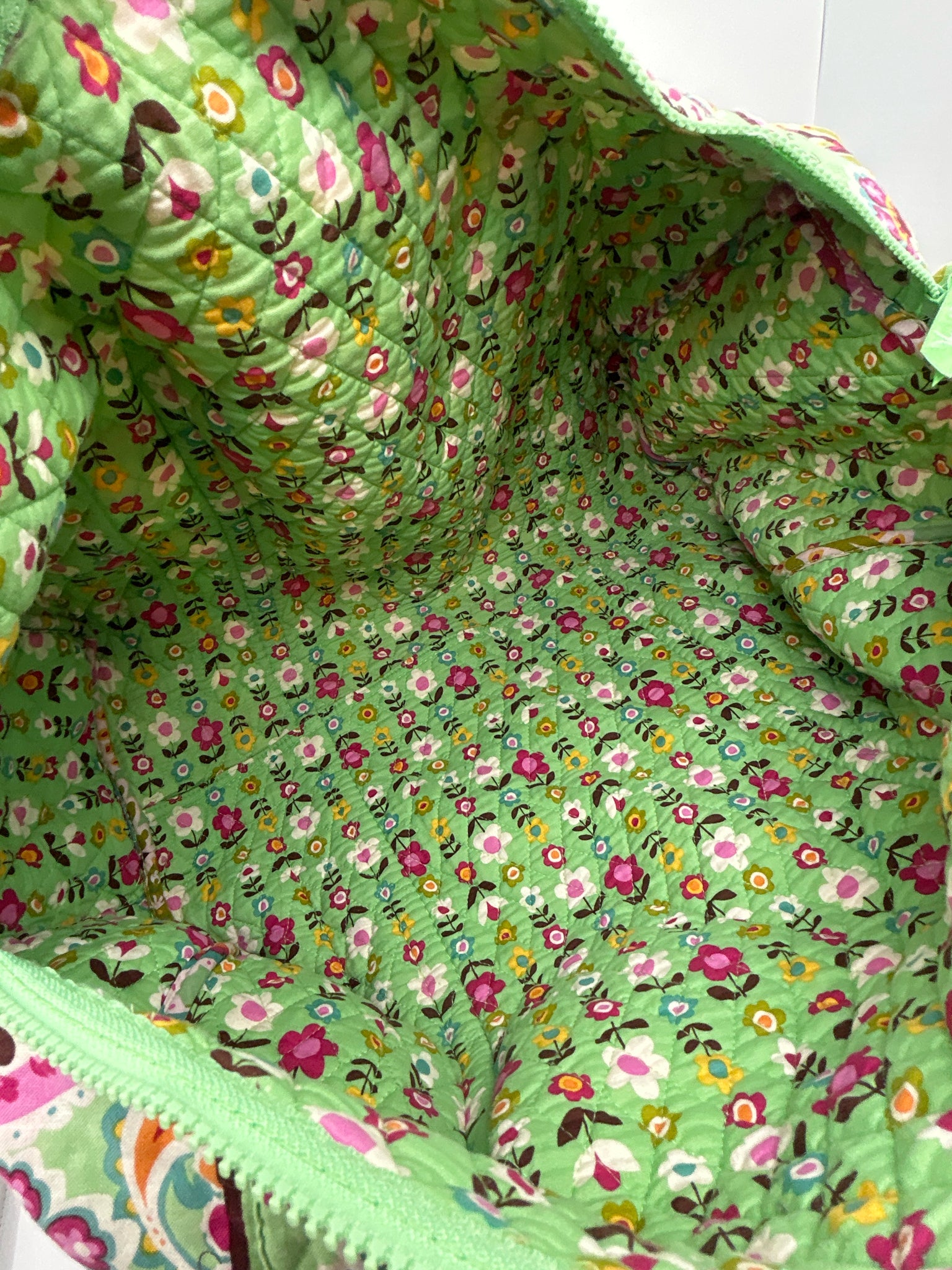 VERA BRADLEY Mint Print Luggage