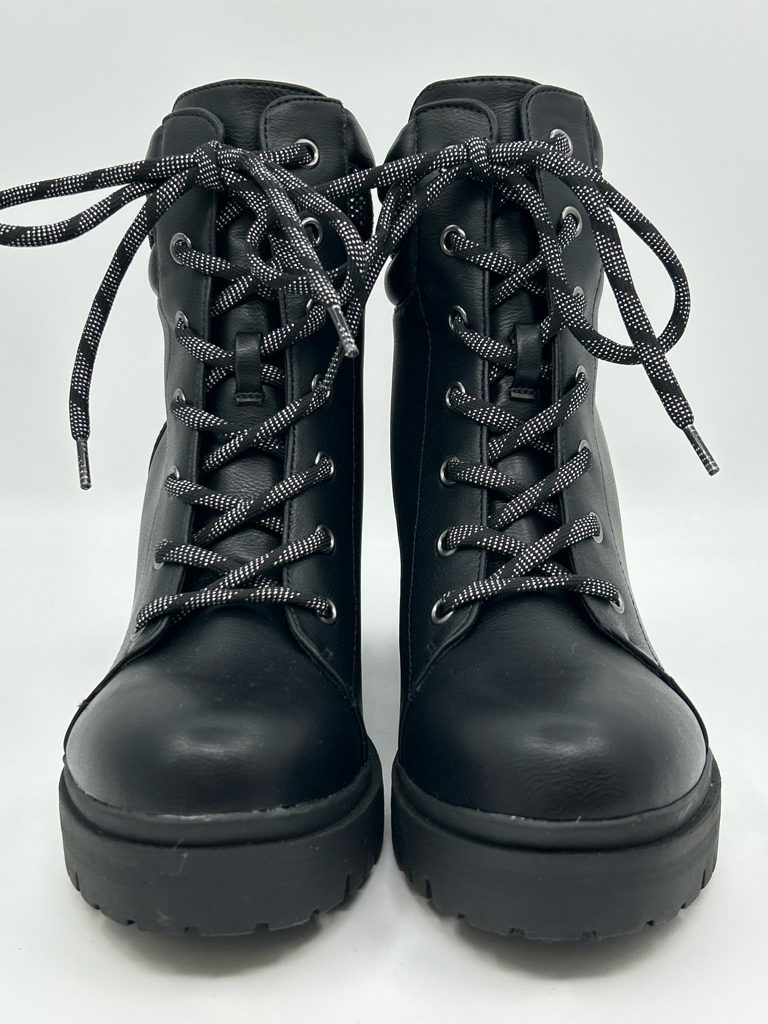 NINE WEST Size 7.5M Black Women Booties