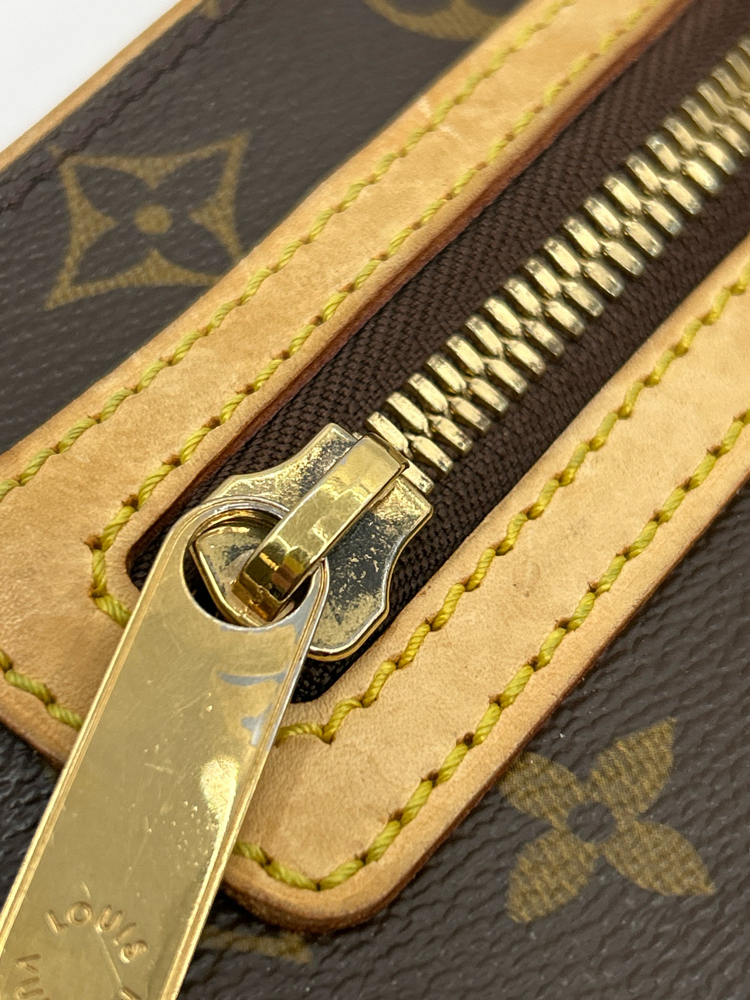 LOUIS VUITTON BROWN MONOGRAM Women Purse