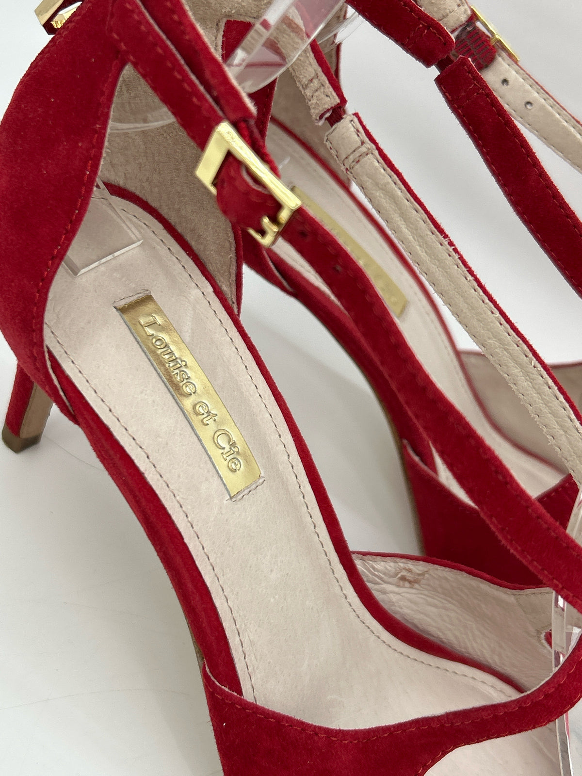 LOUISE ET CIE Size 7.5M Red Women Pumps