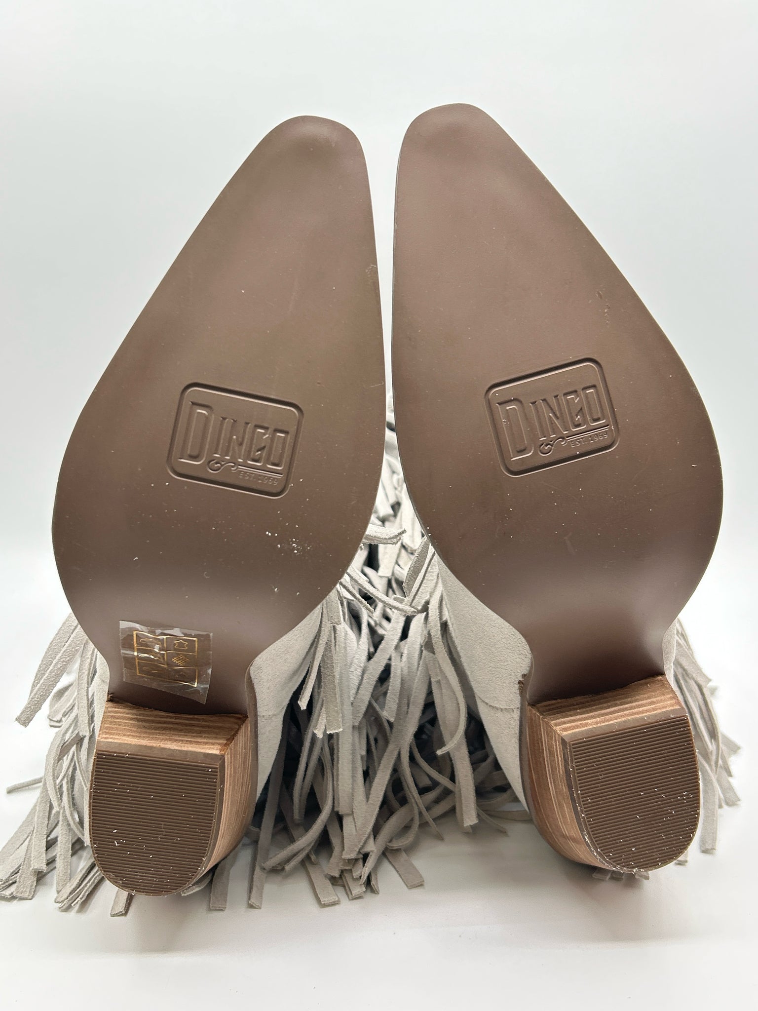 DINGO Size 7.5M White Women Boots