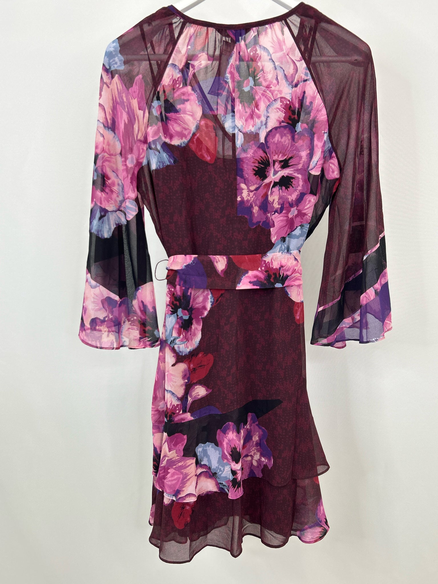 White House Black Market Size M PURPLE FLORAL Women Dress