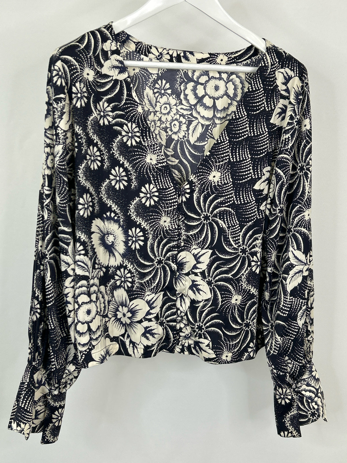 ANTHROPOLOGIE Size XL Navy & Cream Women Top