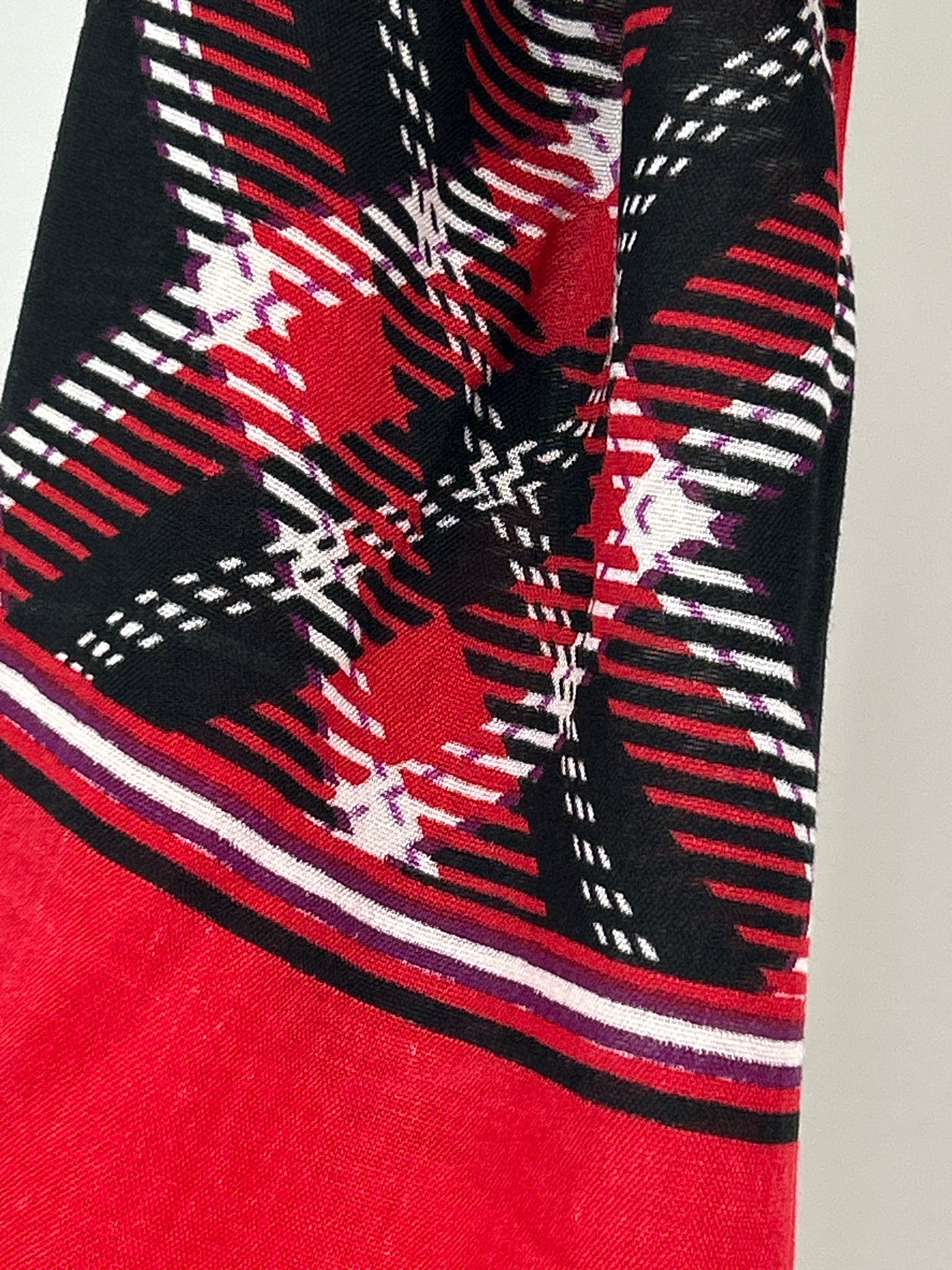 TALBOTS Size One Size Red and Black Women Scarf