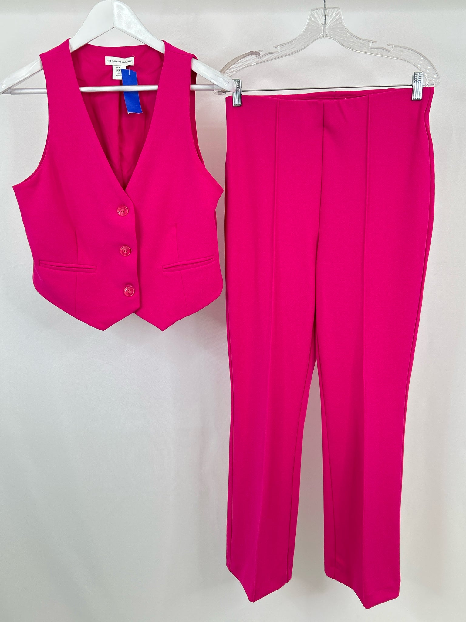 CUPCAKES & CASHMERE Size M Hot Pink Women 2-Piece w/pants