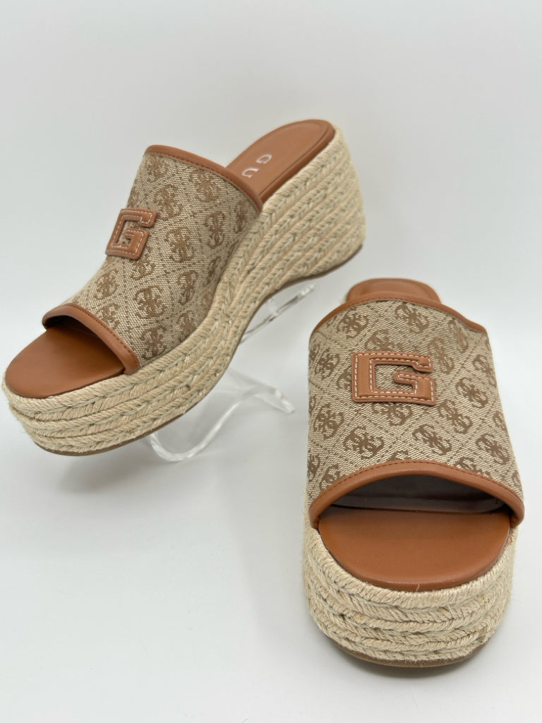 GUESS Size 11M Tan Women's Sandal