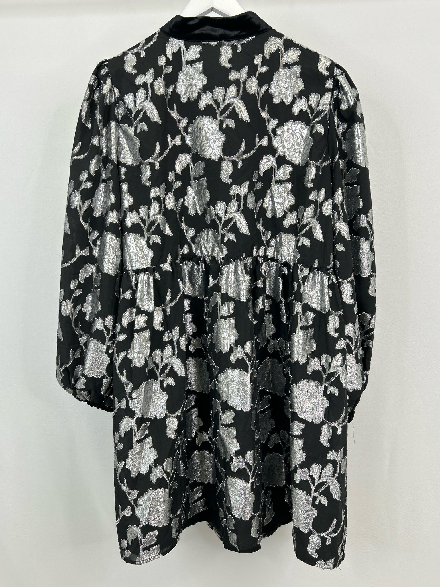 ELOQUII Size 20 Black and Silver Women Dress NWT