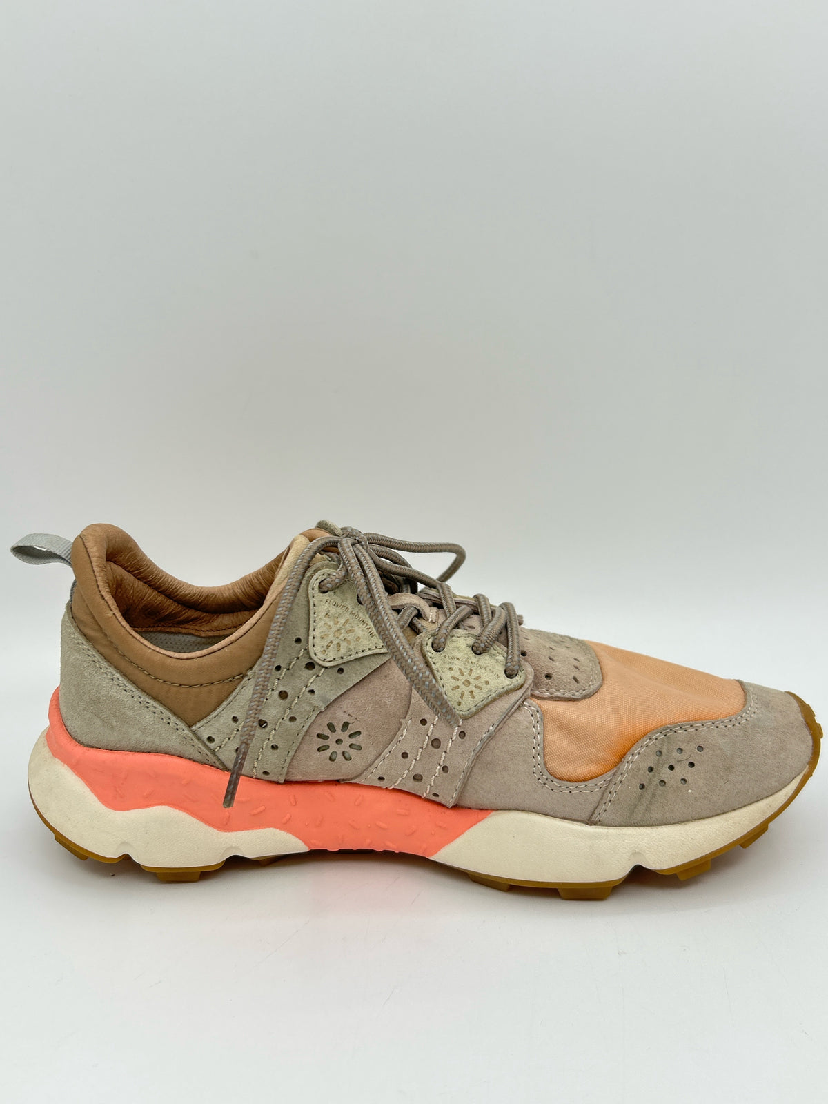 Flower Mountain Size 7 Peach and Grey Women Sneakers