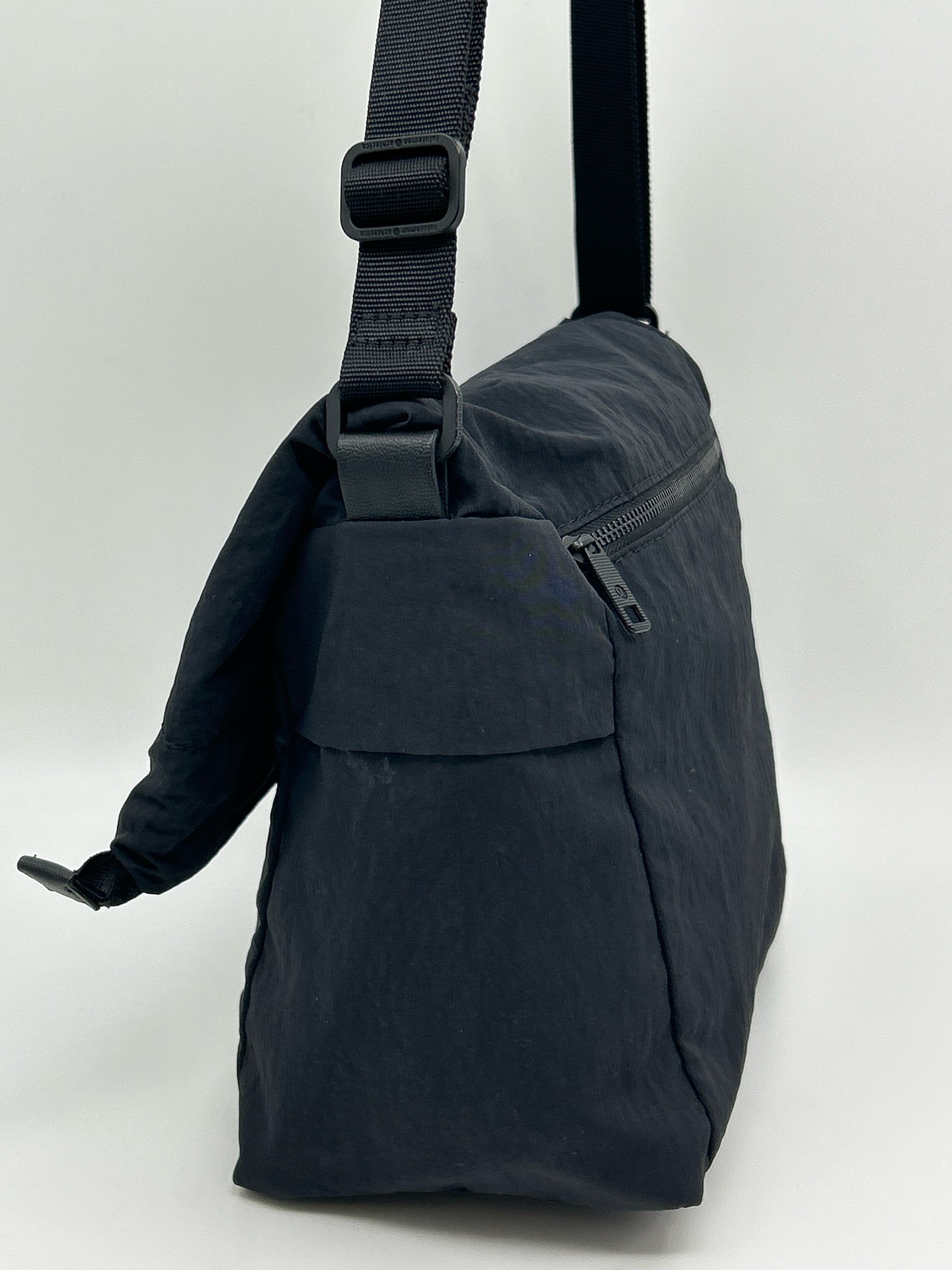 LULULEMON Black Women Purse