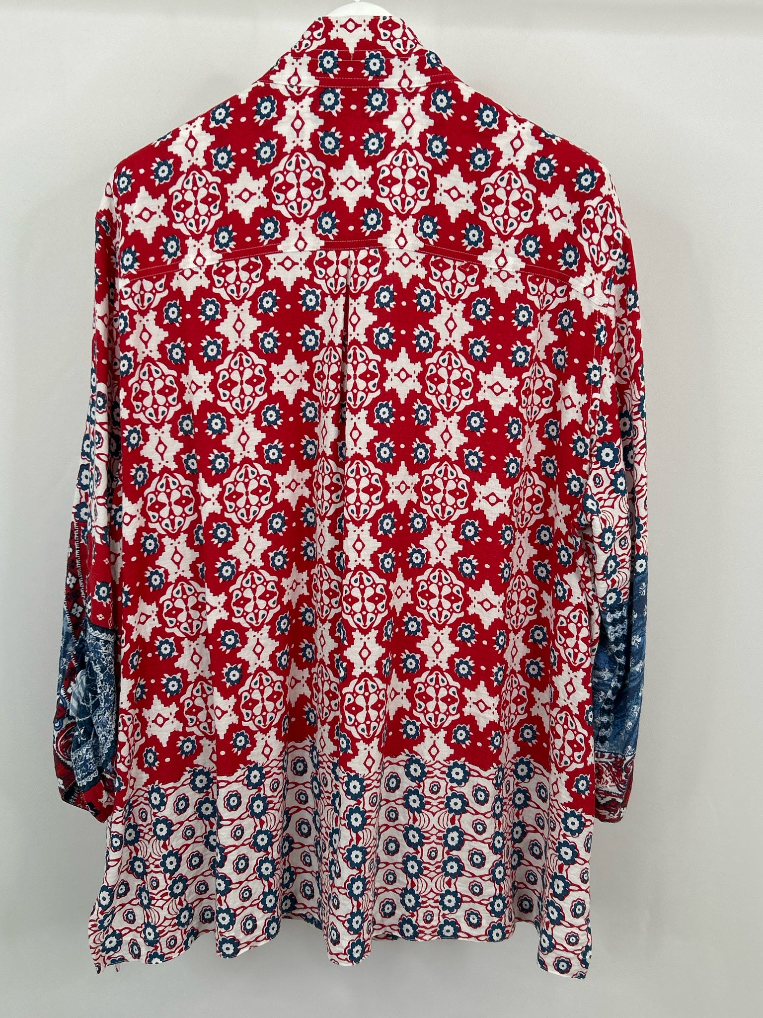John Mark Size 3X Red and Blue Women Tunic