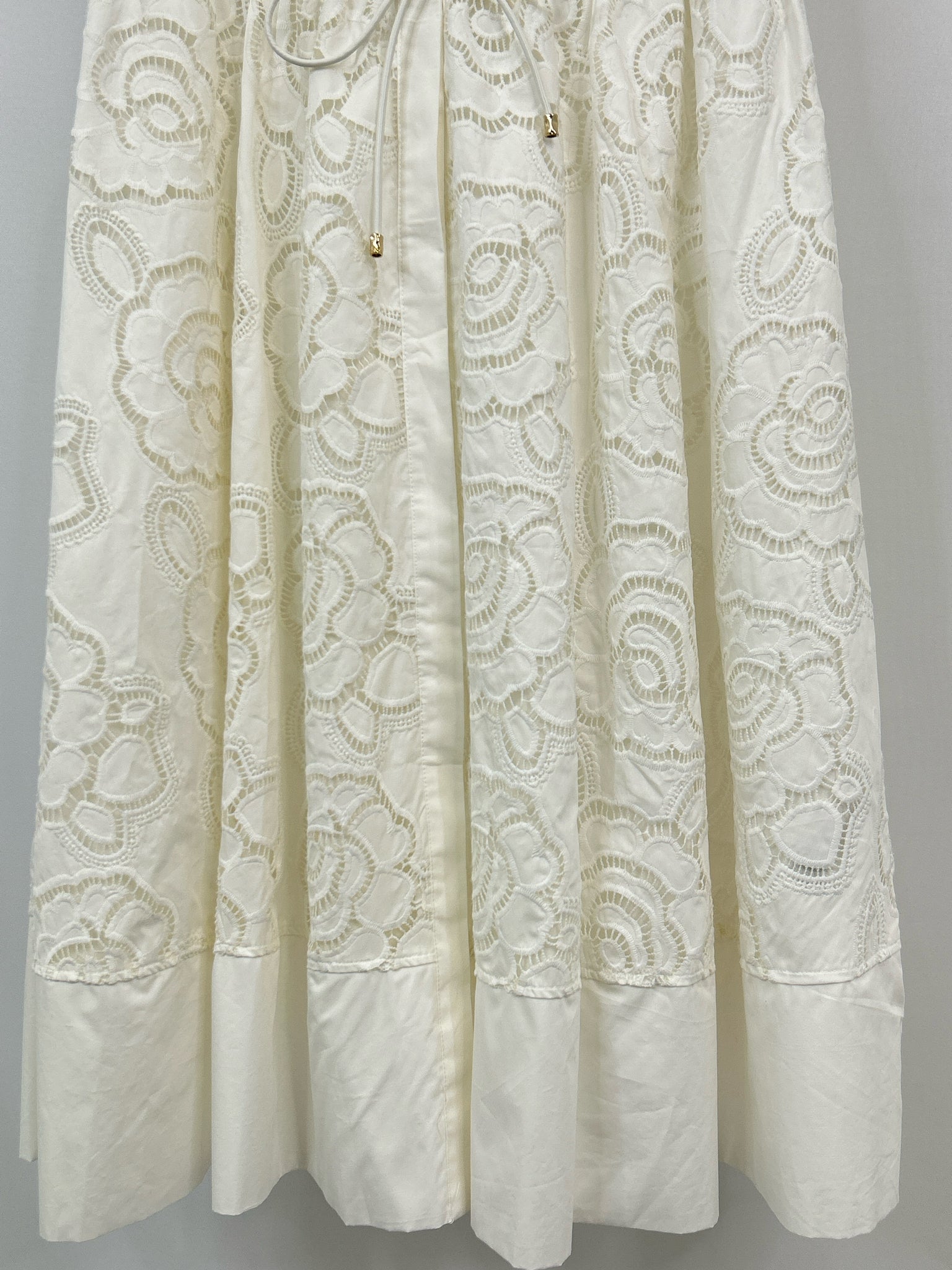 EN Saison Size M White Women Dress