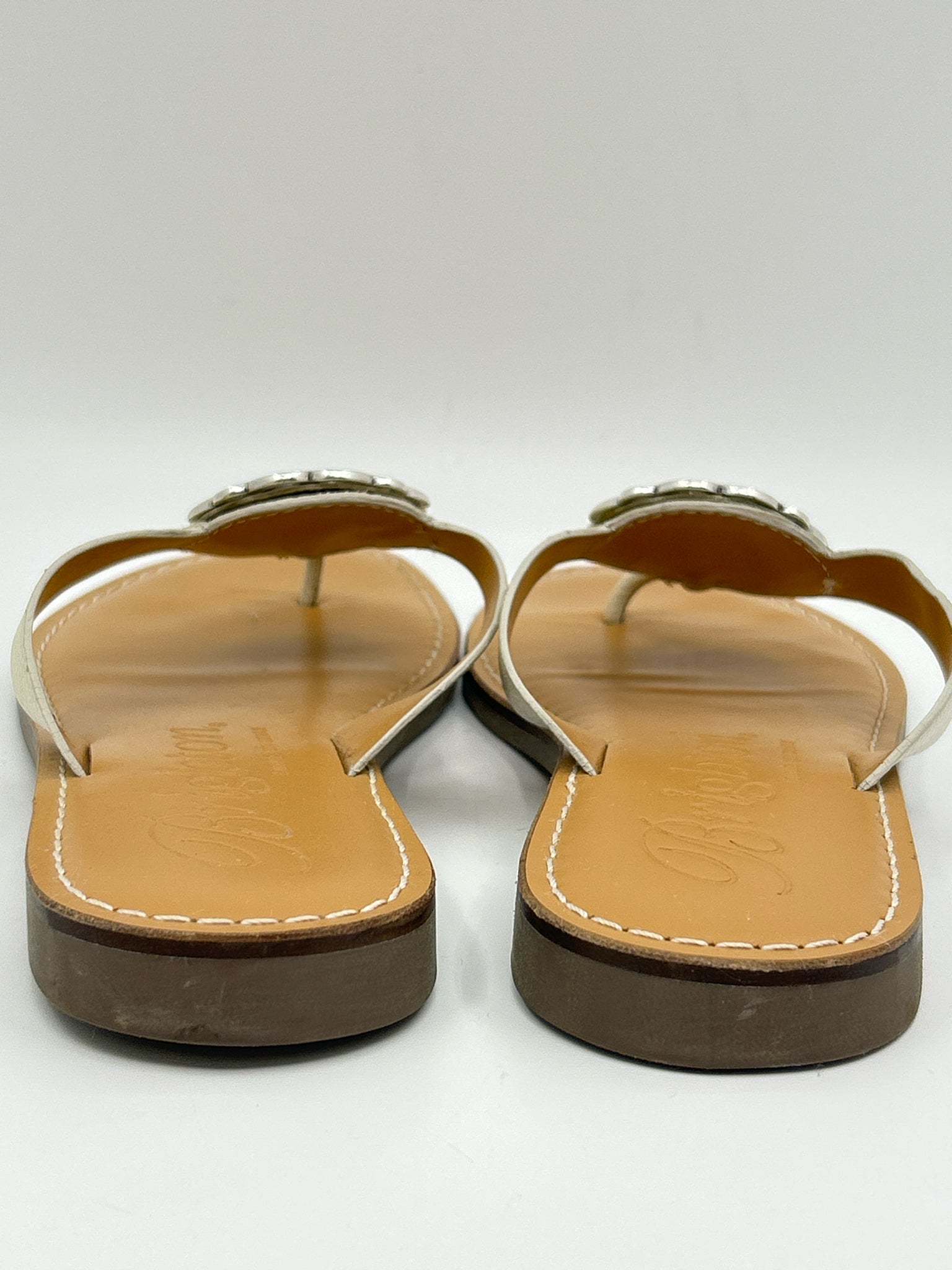 BRIGHTON Size 7M Ivory Women Sandal