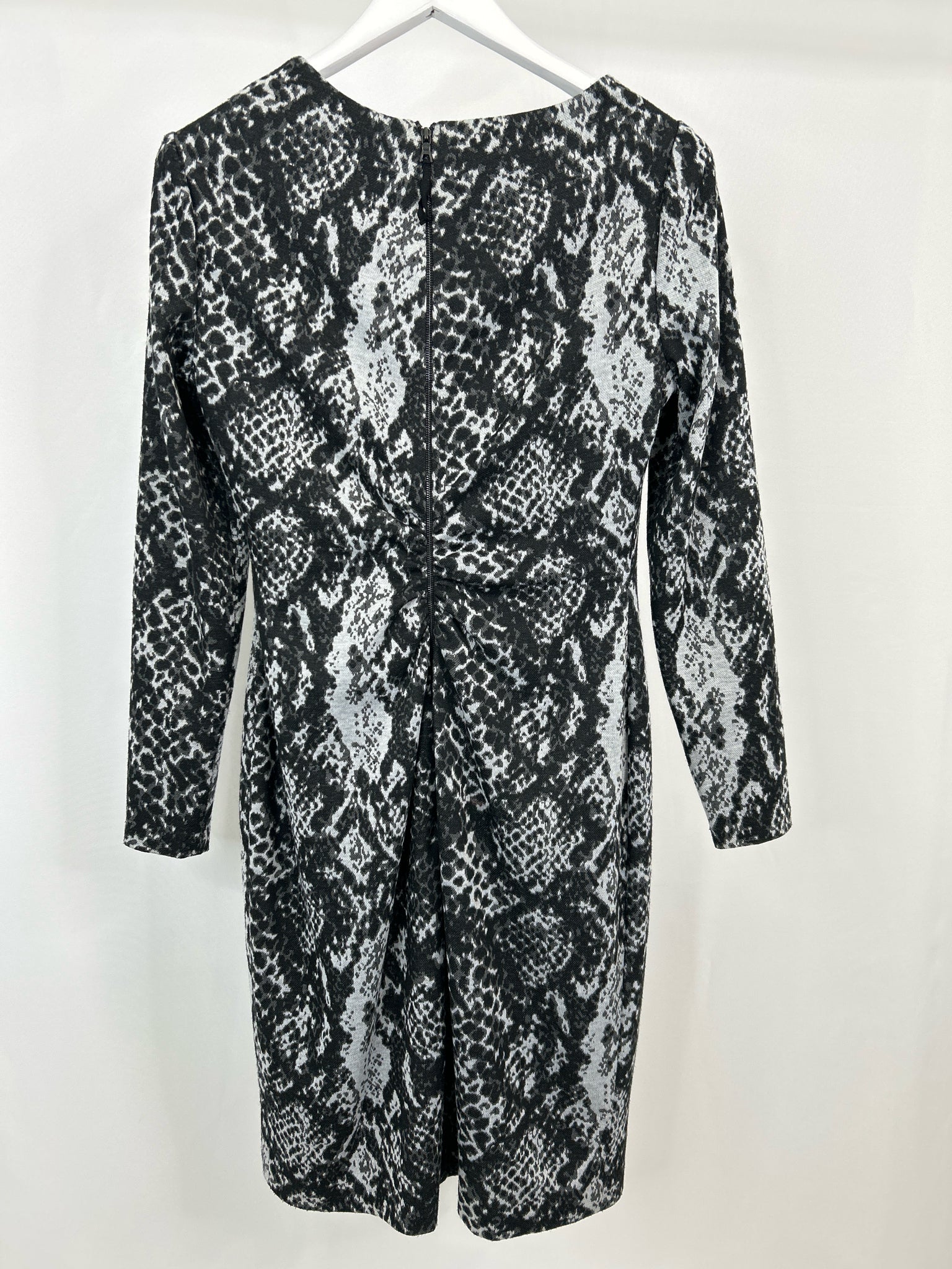 KAY UNGER Size 10 Gray & Black Women Dress