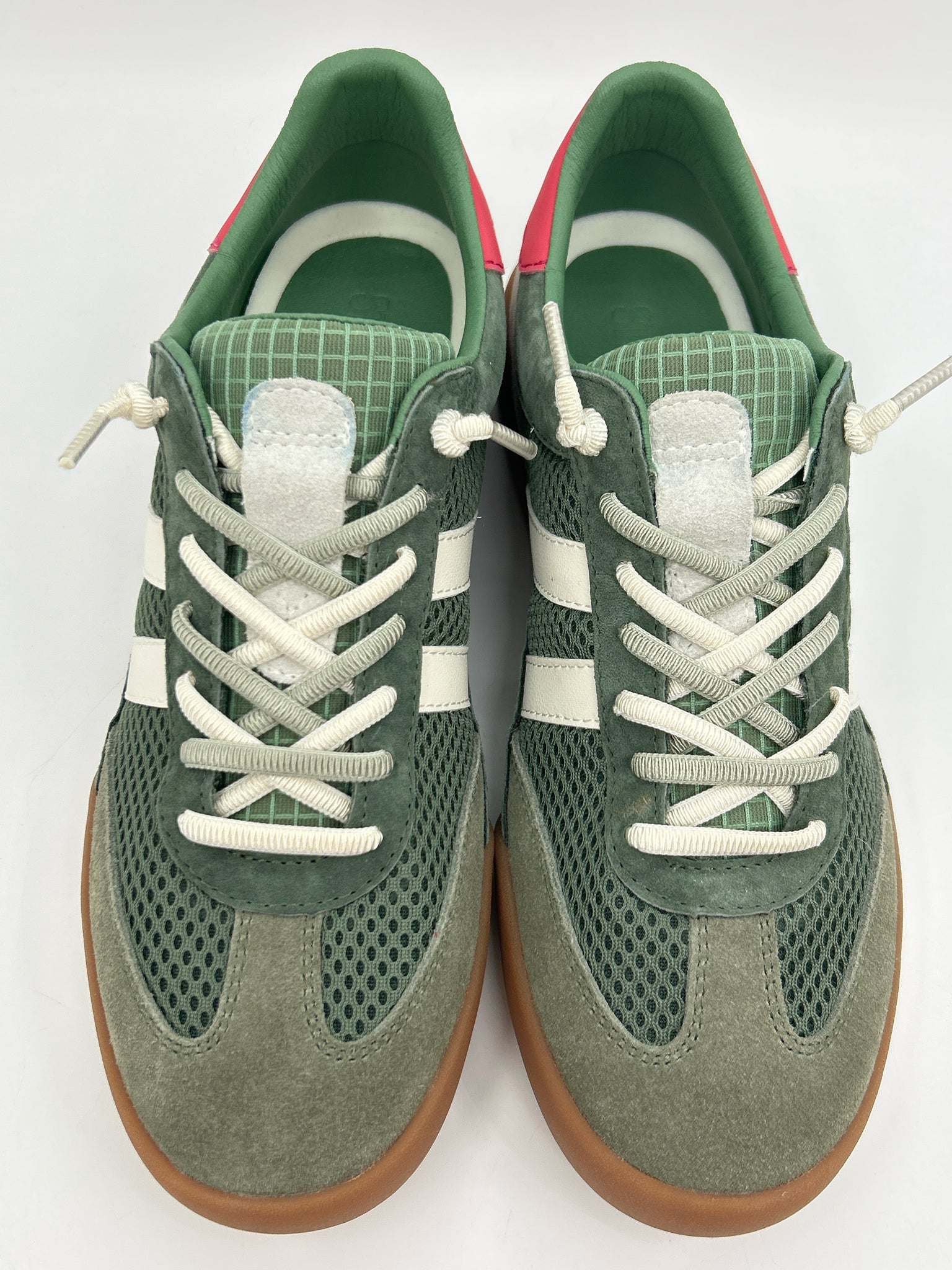 STEVE MADDEN Size 8.5 GREEN AND PINK Women Sneakers