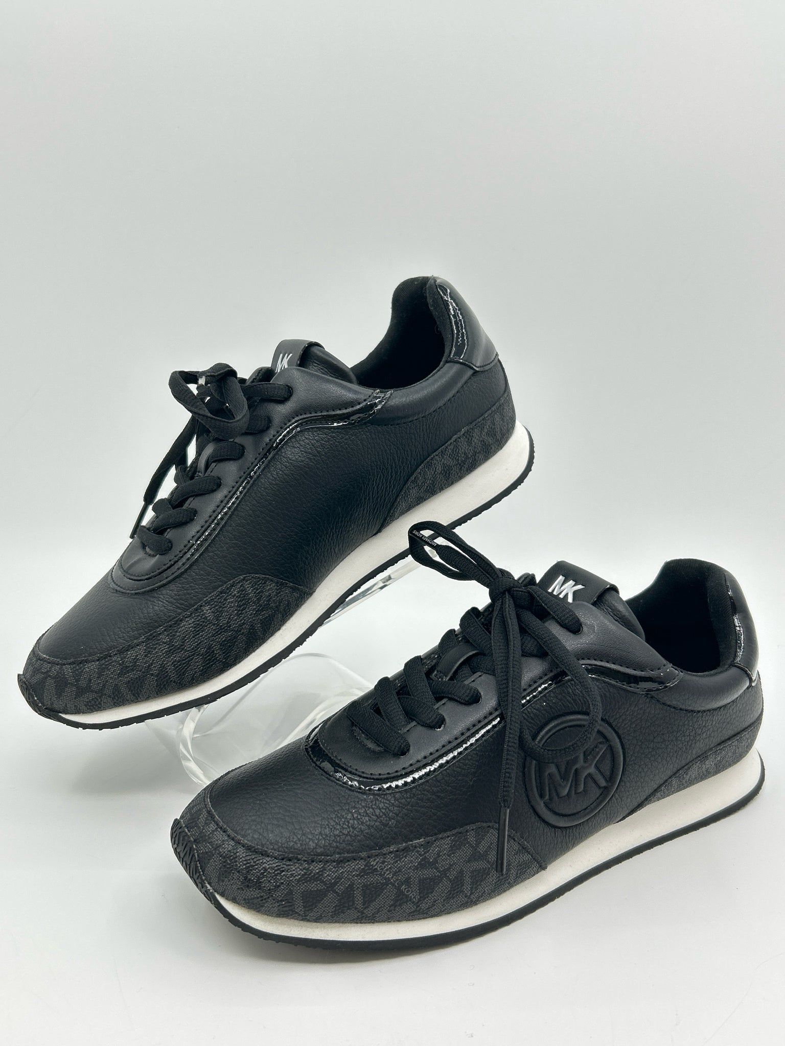 MICHAEL MICHAEL KORS Size 8.5M Black Women Sneakers