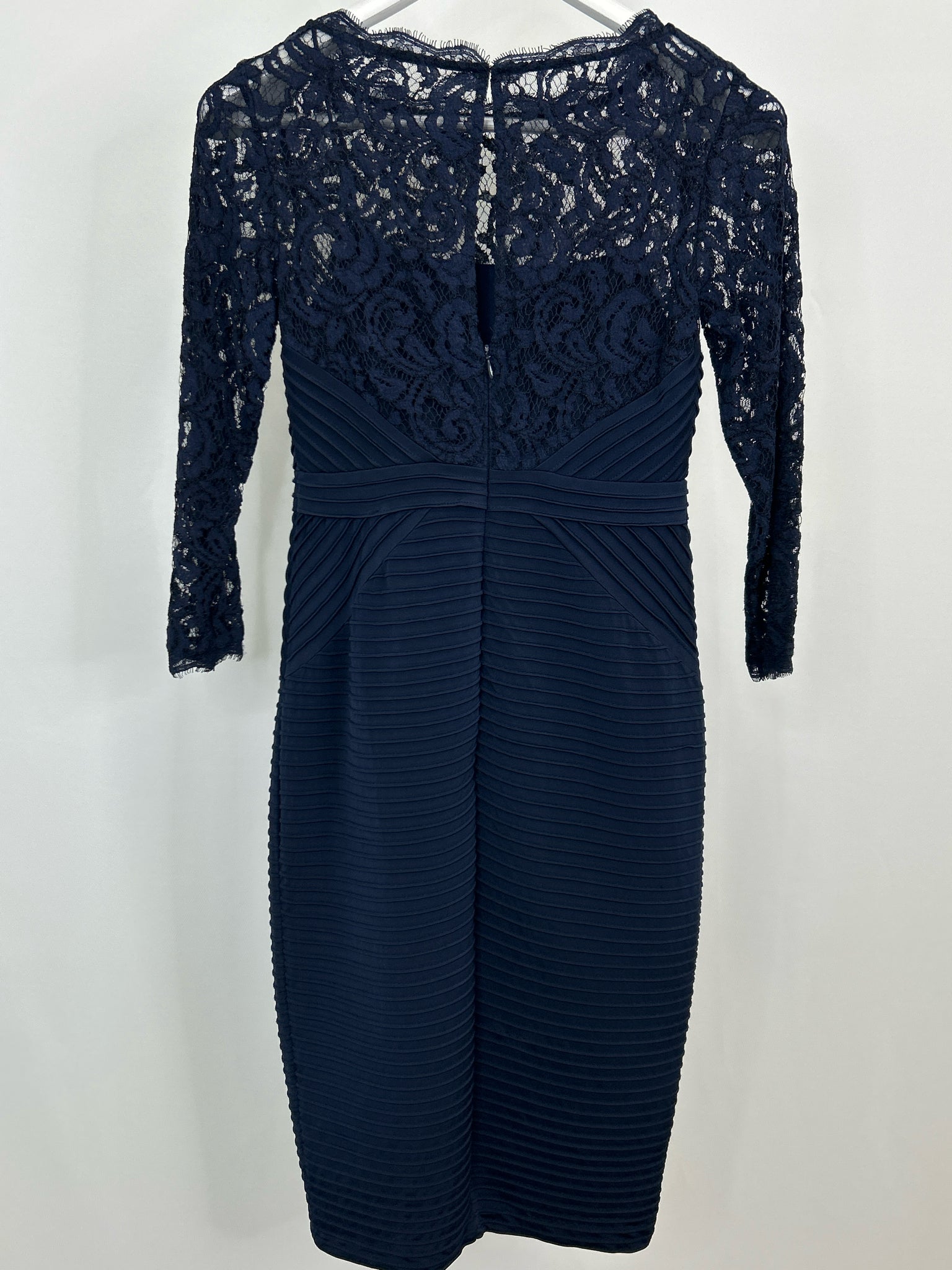 ADRIANNA PAPELL Size 2 Navy Lace Women Dress
