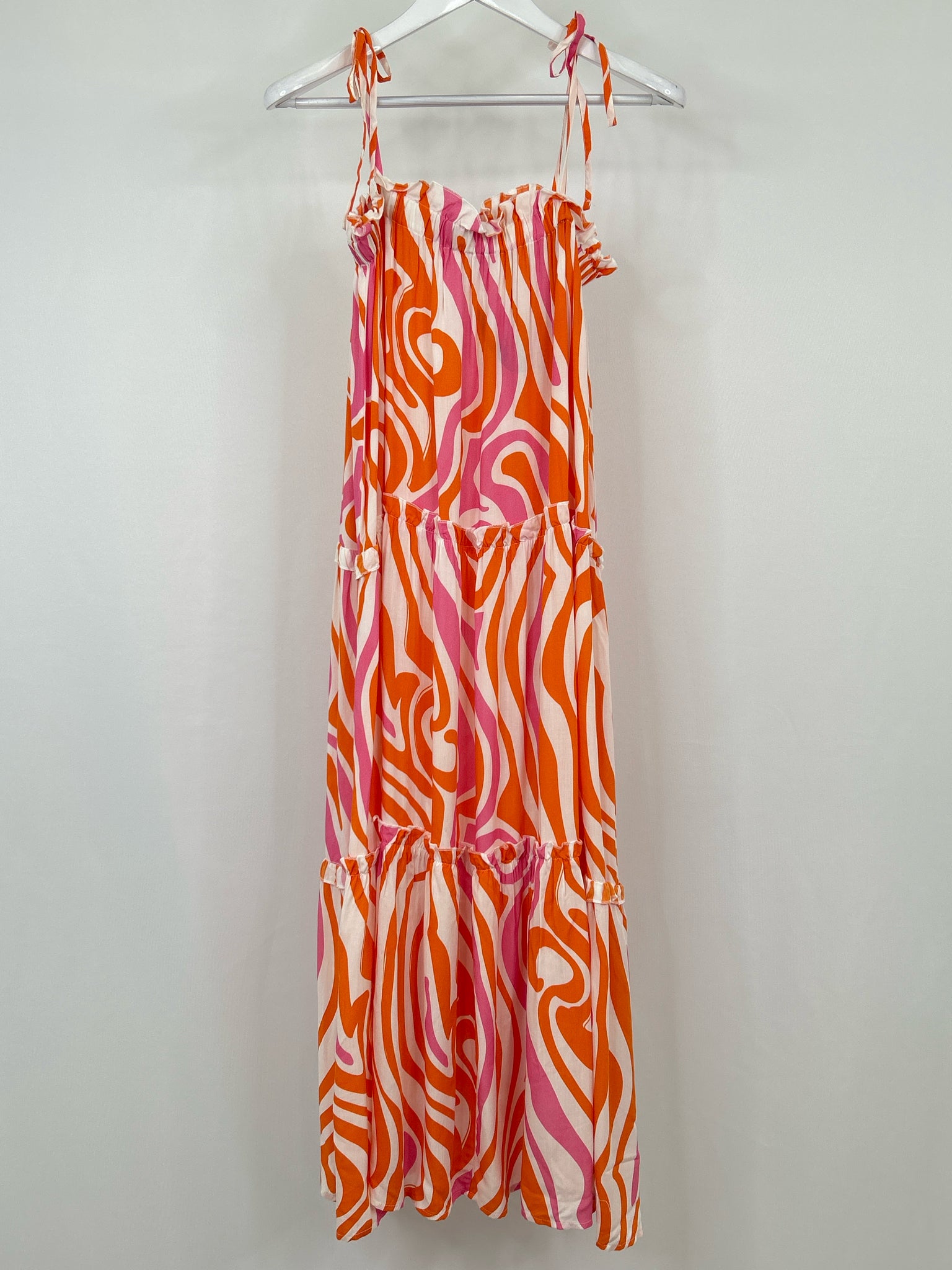 TOP IT OFF NWT Size M/L ORANGE AND PINK Women Dress
