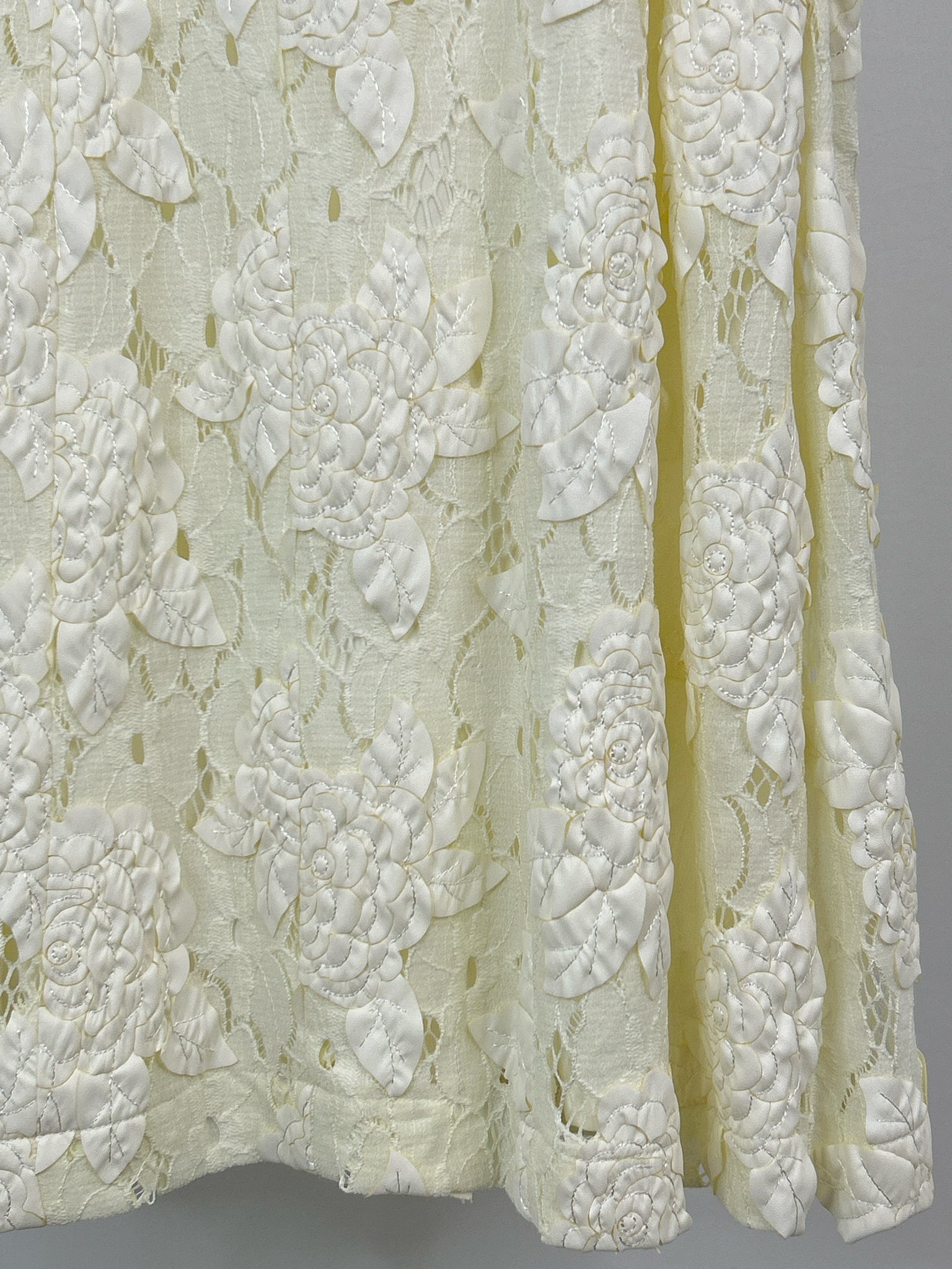 TAHARI Size 4 Ivory Women's Dress