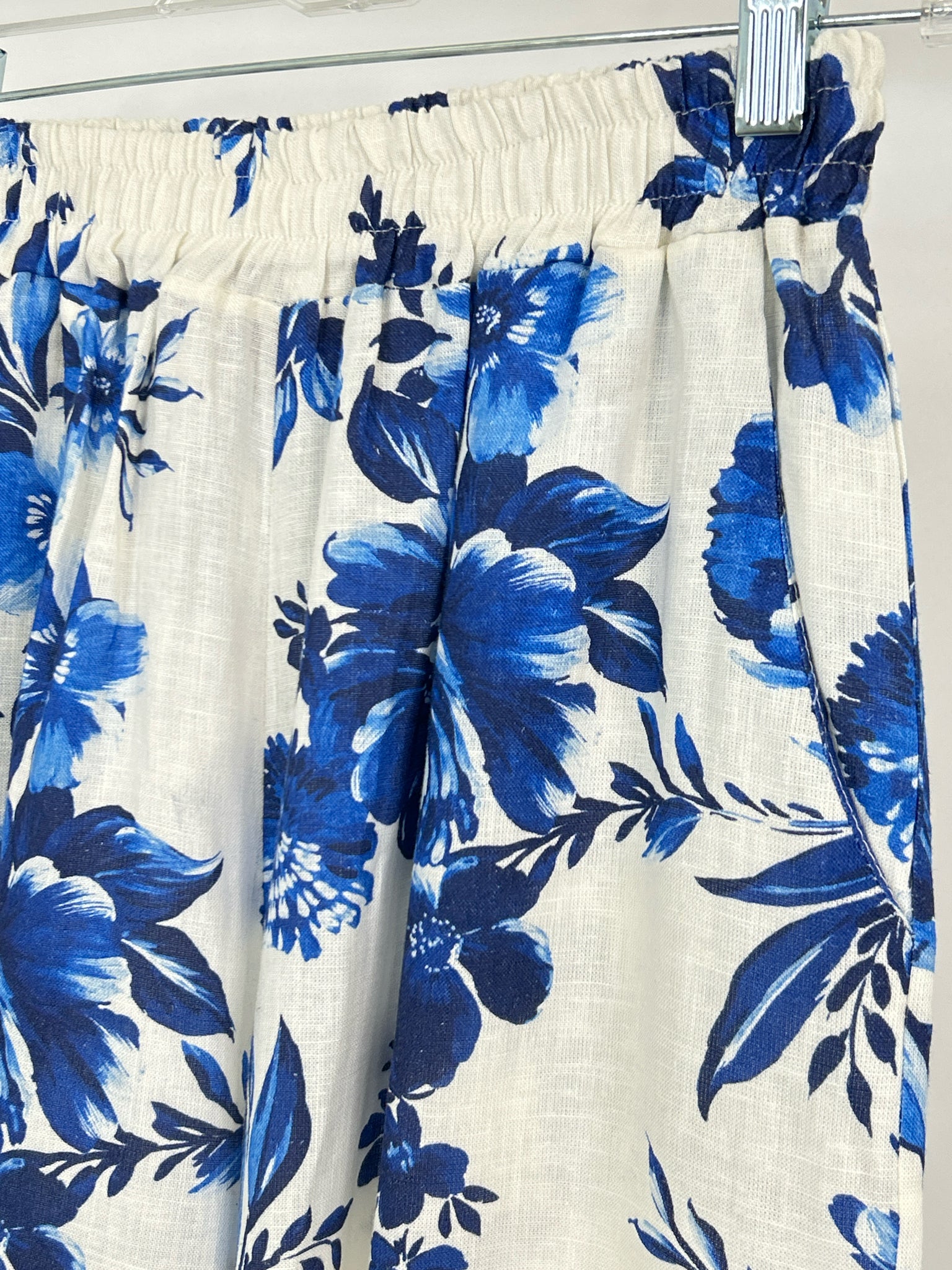 Ida  Louise Size S WHITE AND BLUE Women Pants