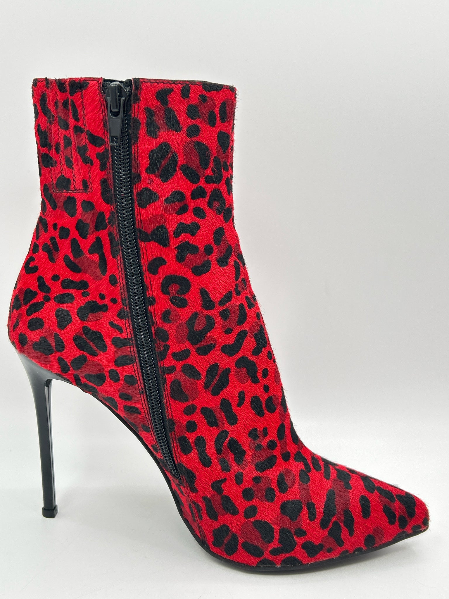 JEFFREY CAMPBELL Size 8.5 Red & Black Women Booties
