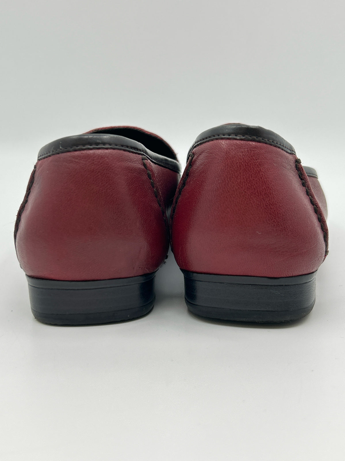 ROCKPORT Size 8.5M Burgundy Women Loafer