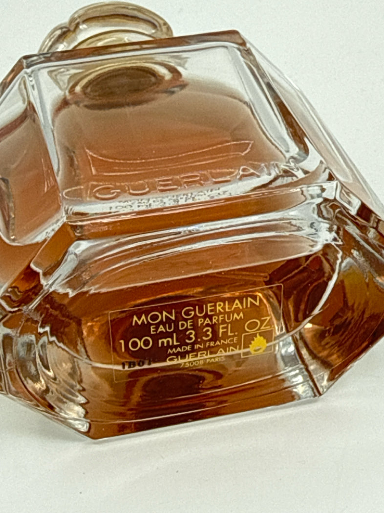 GUERLAIN Perfume