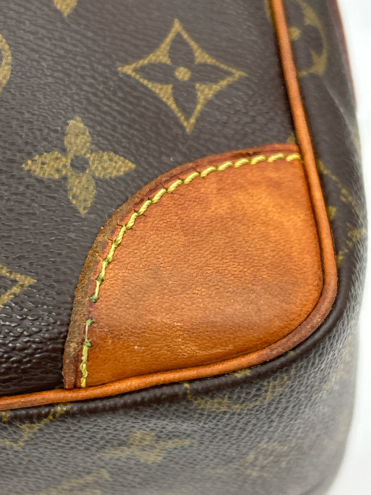 LOUIS VUITTON BROWN MONOGRAM Women Purse