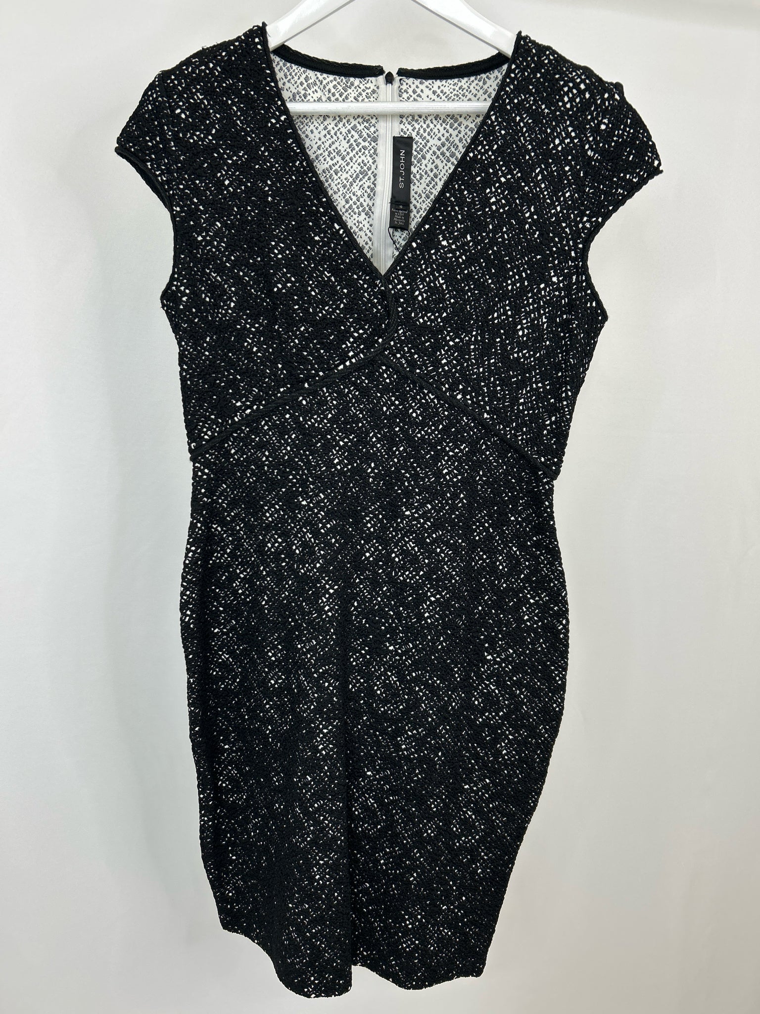 ST JOHN Size 10 Black Women Dress