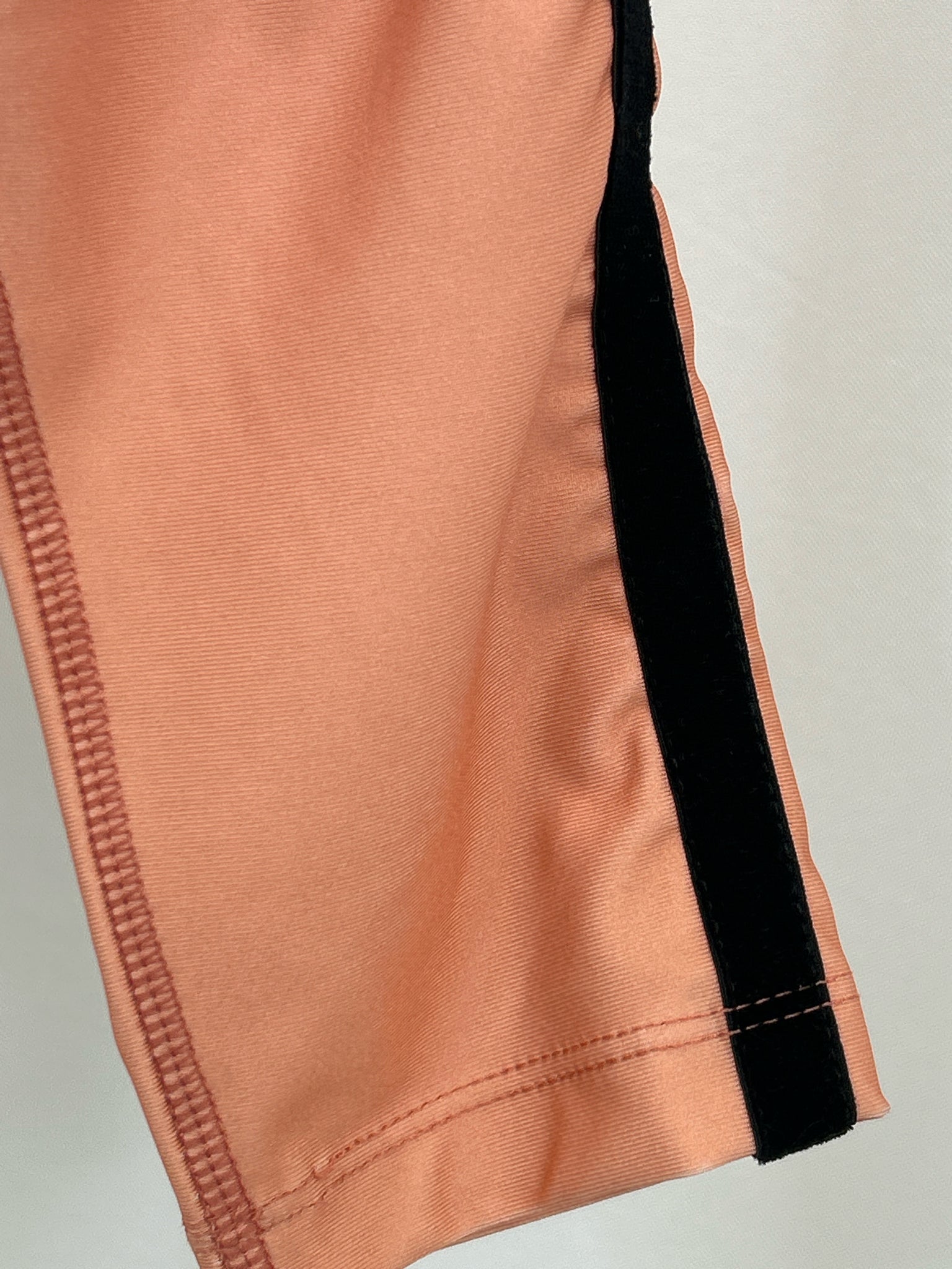 BCBGMAXAZRIA Size M Pink & Peach Women Legging